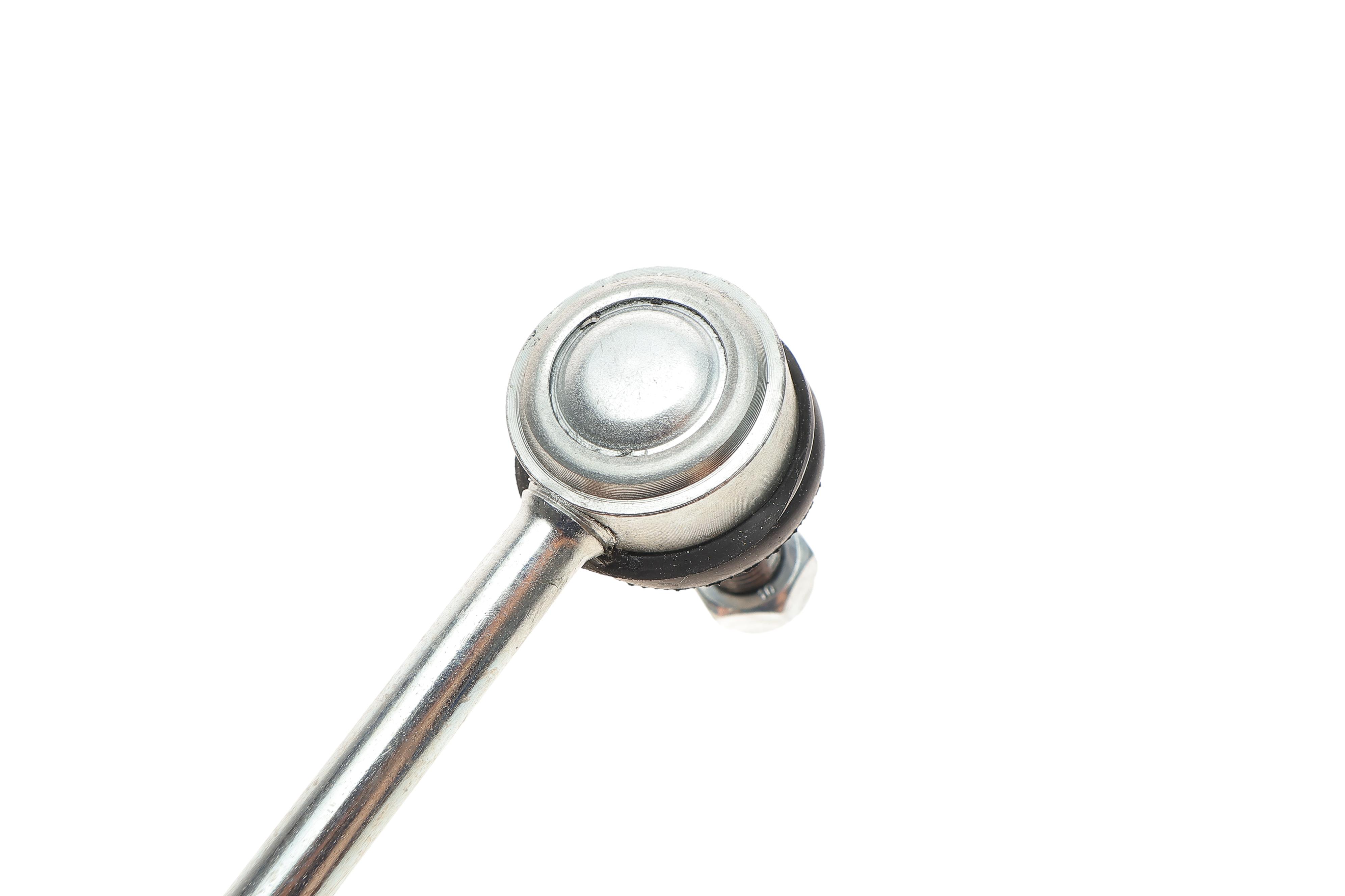 Тяга стабілізатора (переднього) (R) BMW X5 (E70)/X6 (E71/E72) 06-