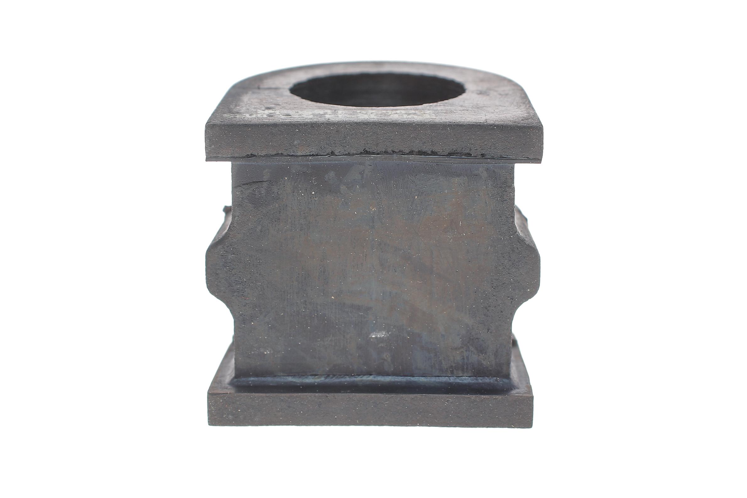 Втулка стабілізатора (переднього) Nissan NV400/Opel Movano B/Renault Master III 2.3D 10- (24mm)