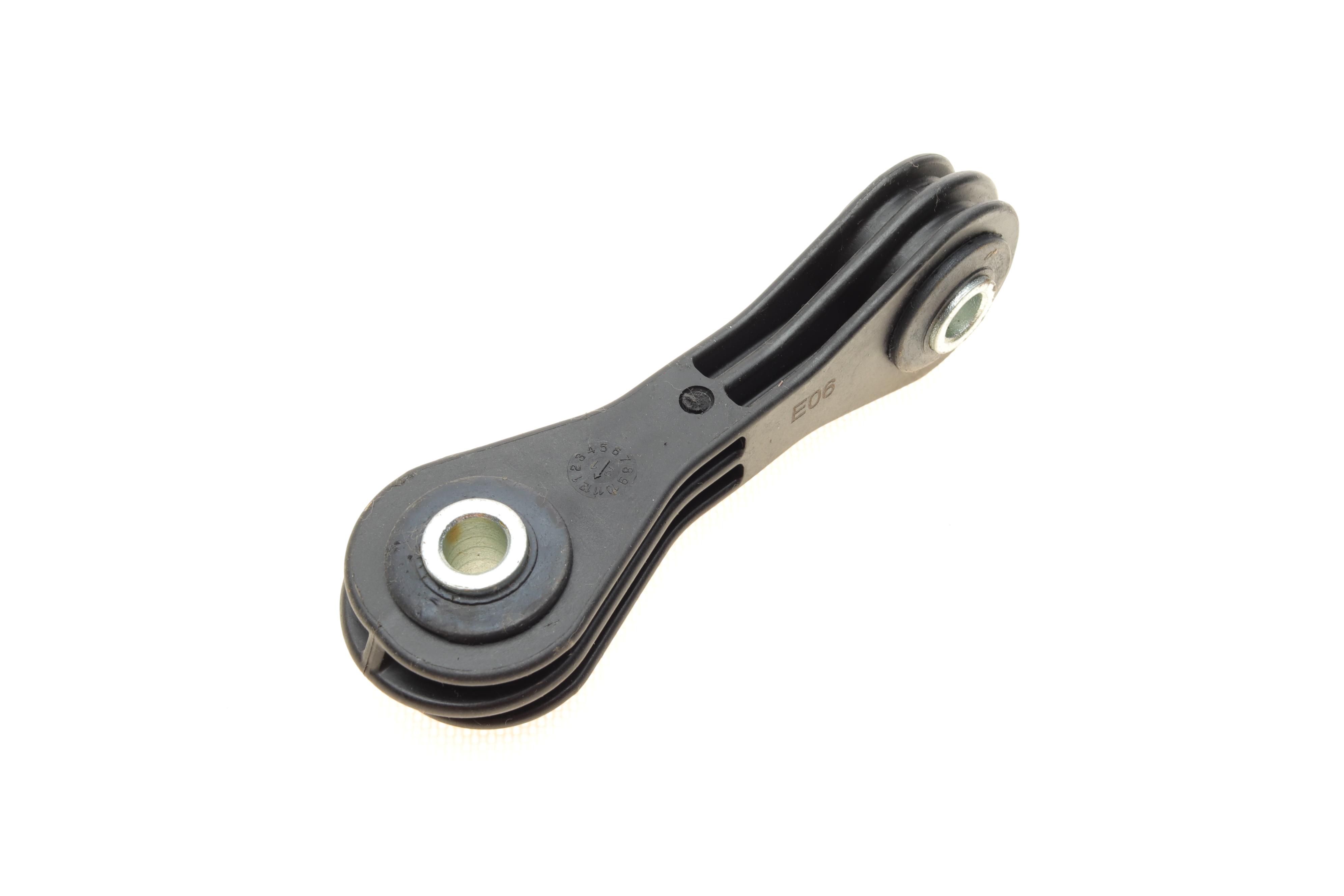 Тяга стабілізатора (переднього) Audi A3/Skoda Octavia/VW Golf IV 97-06