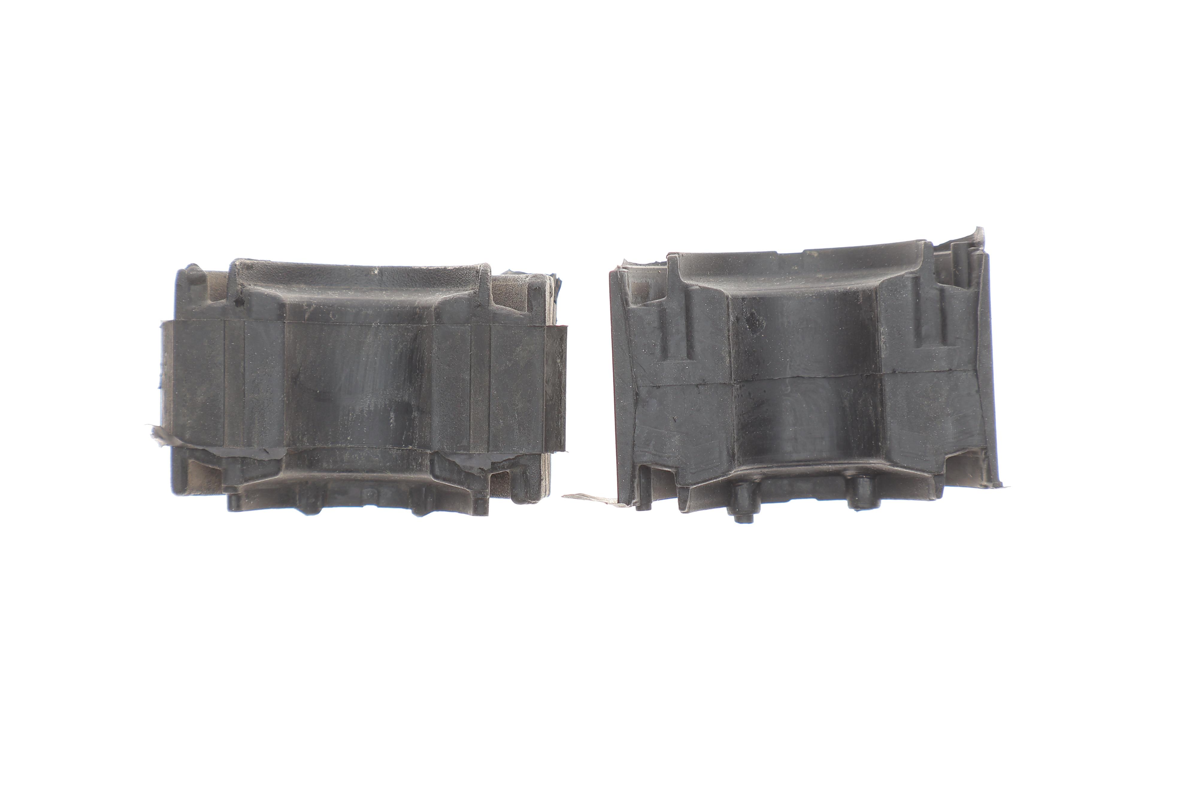 Втулка стабілізатора (переднього) Opel Astra H 04-14 (d=17.5mm)