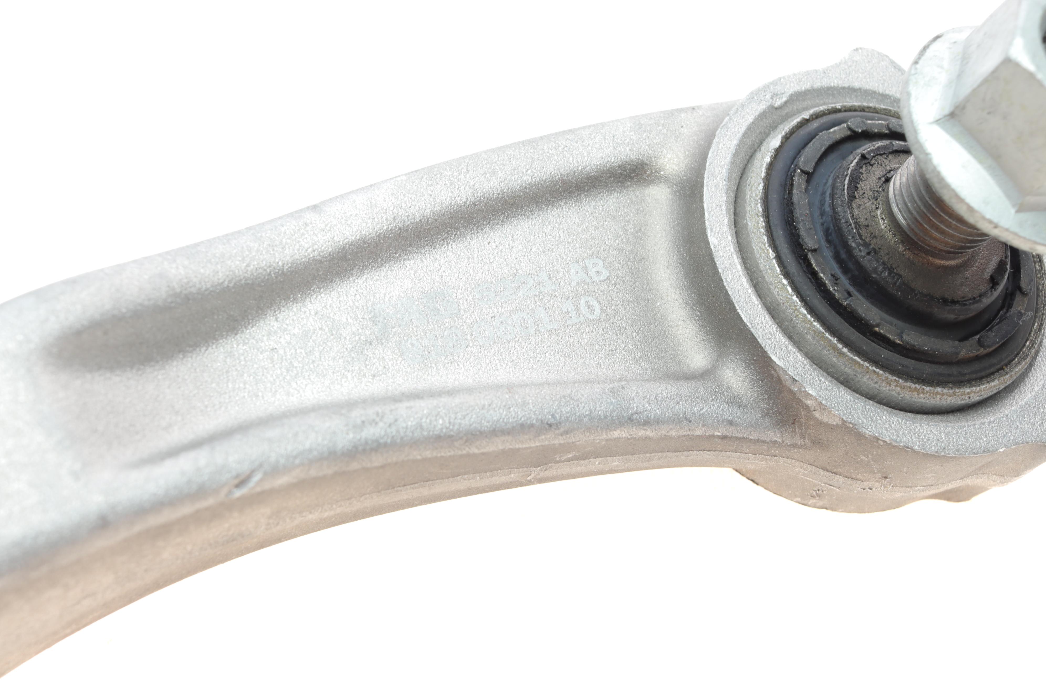 Тяга стабілізатора (переднього) (R) MB C-class (W205) 14-