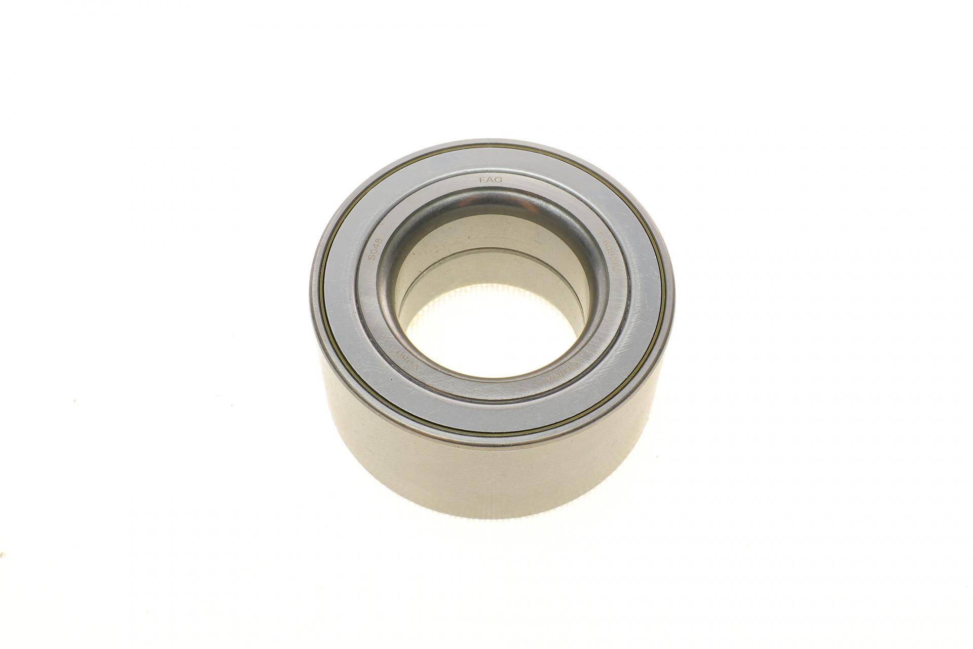 Підшипник маточини (задньої) BMW 3 (F30/F31/F80)/4 (F33/F83/F32/F82) 11- (+ABS)