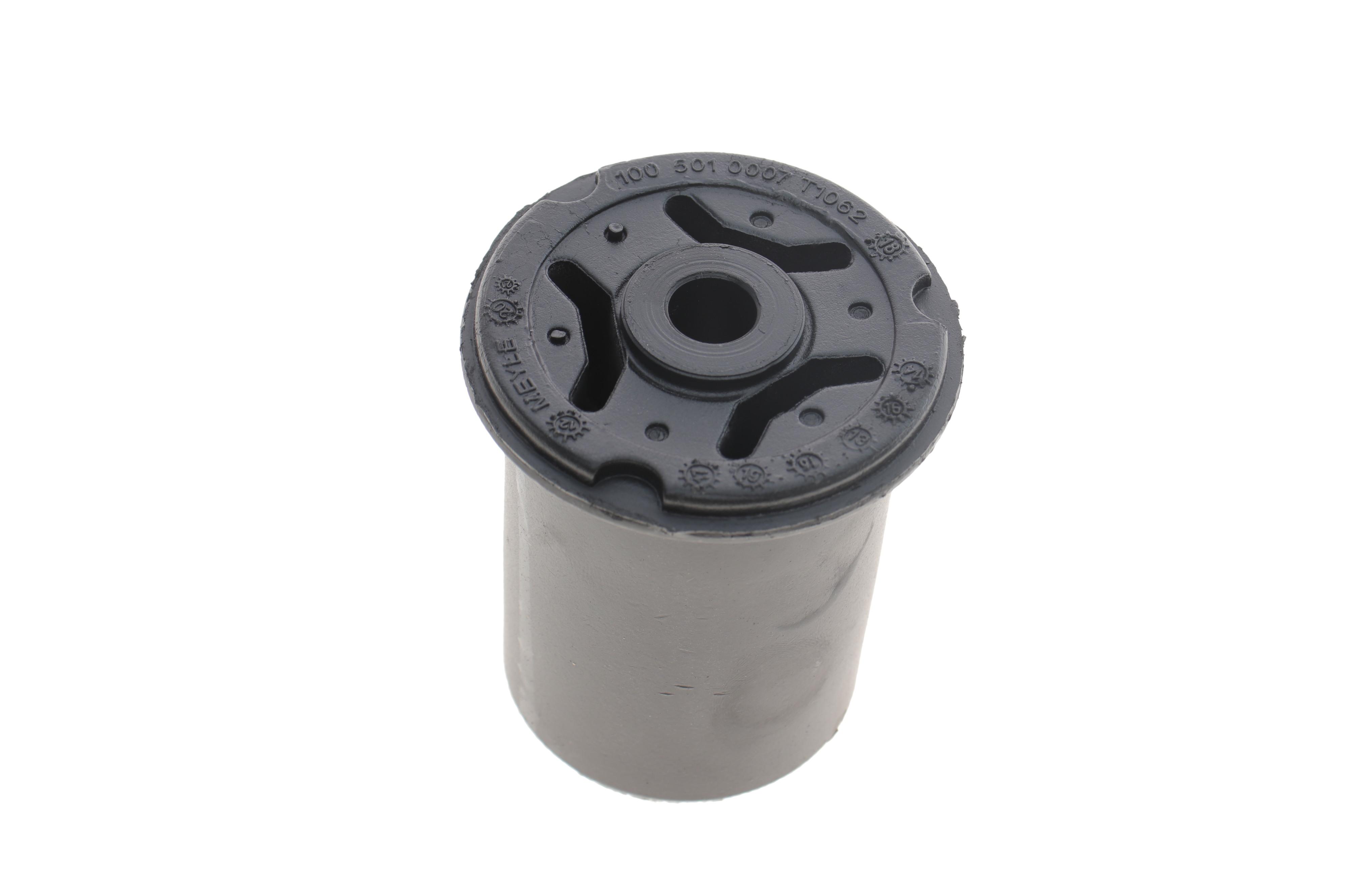 Сайлентблок балки (задньої) Audi 80 91-