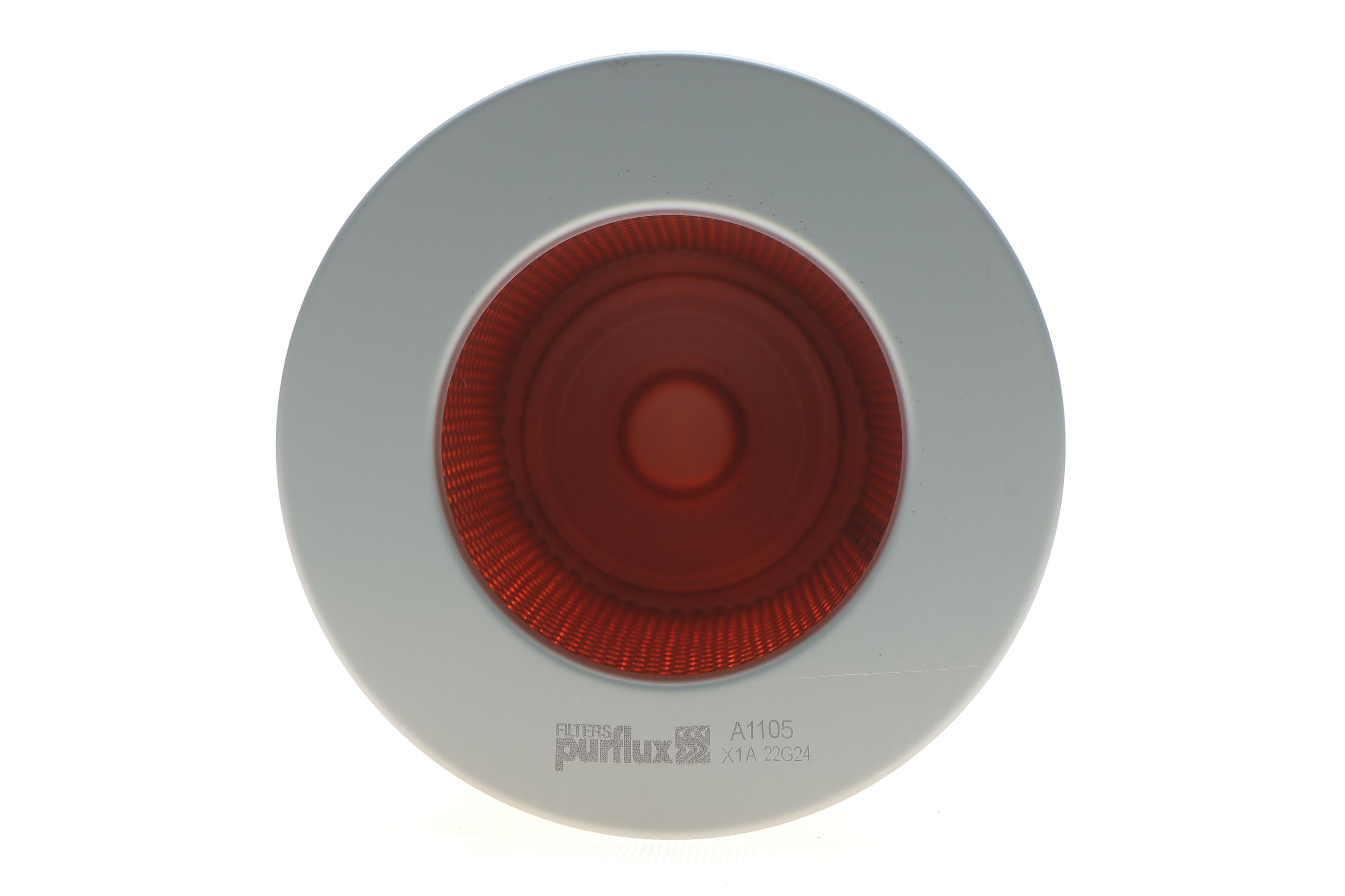 Фільтр повітряний Toyota Hiace 2.5D 01-/Hilux 2.4D/2.5D 97-05