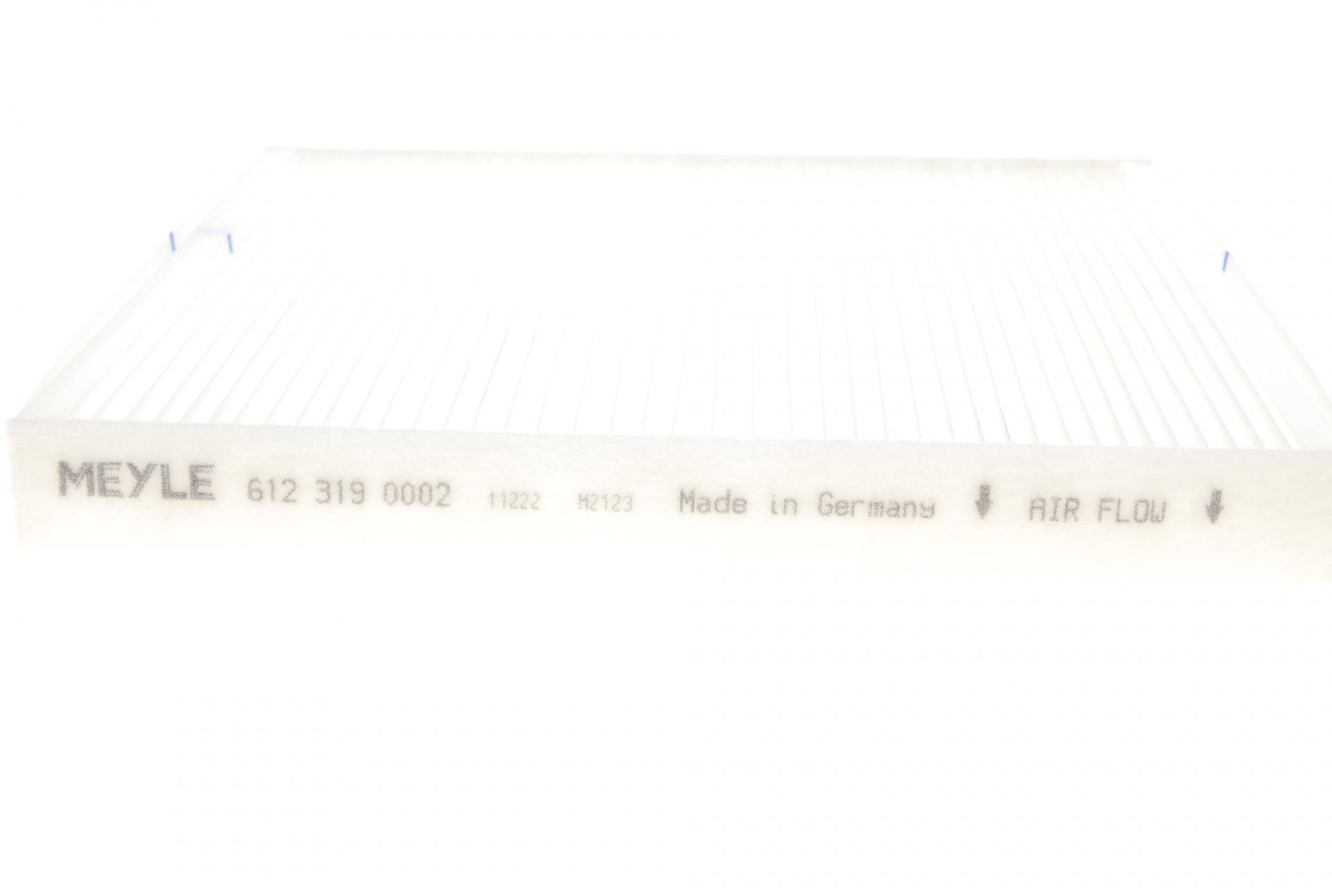 Фільтр салону Opel Astra F/G/H 96- (BEHR)