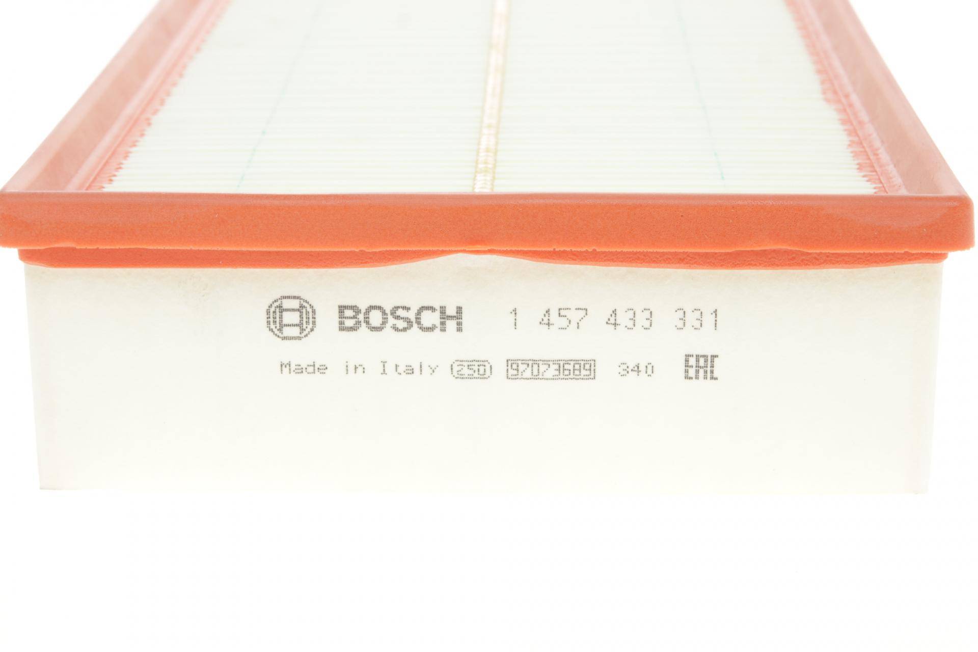 Фільтр повітряний VW T5 1.9TDI/2.0/2.0TDI/TSI/BiTDI/2.5TDI 03-