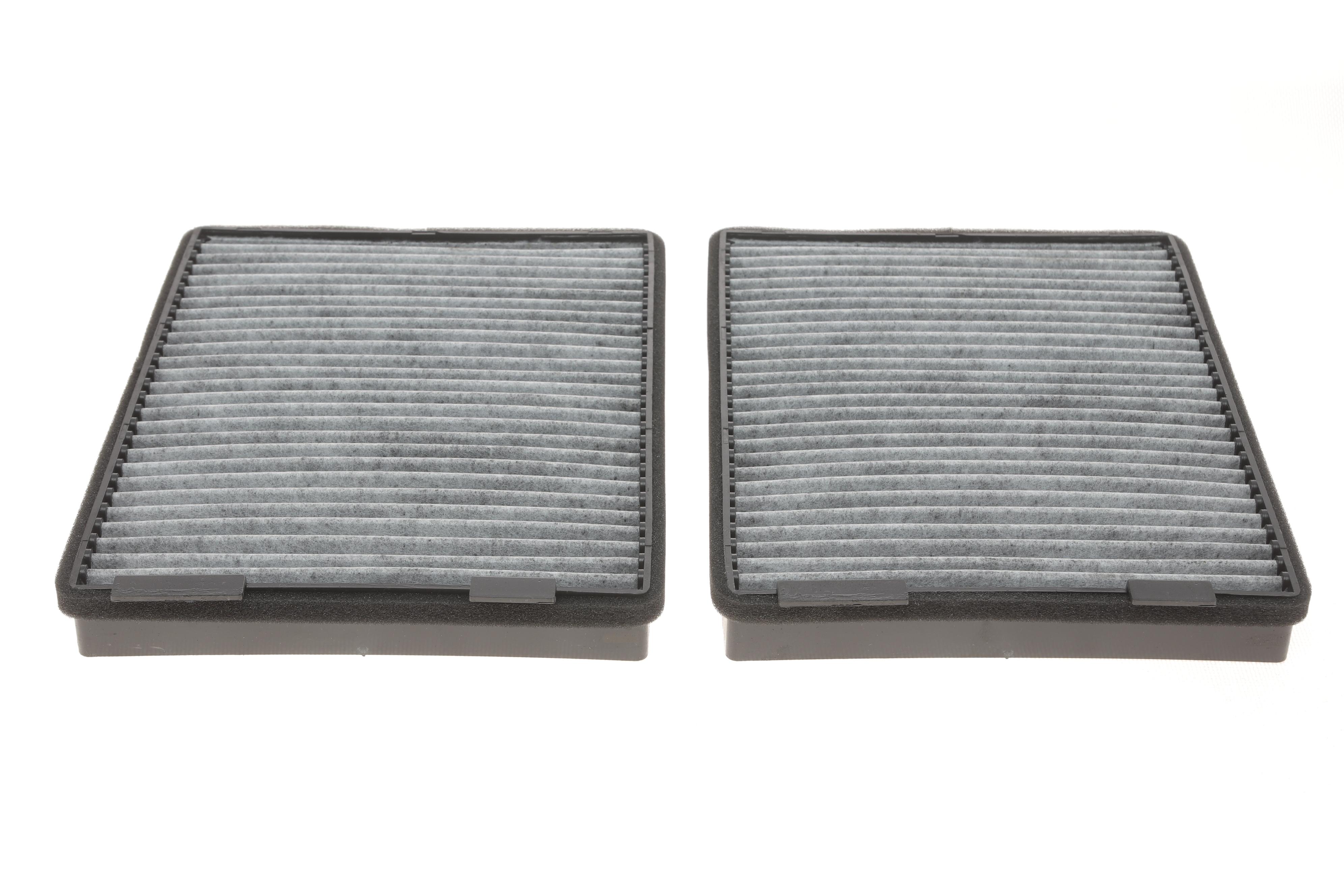 Фільтр салону BMW 5 (E39) (вугільний) (к-кт 2 шт.)