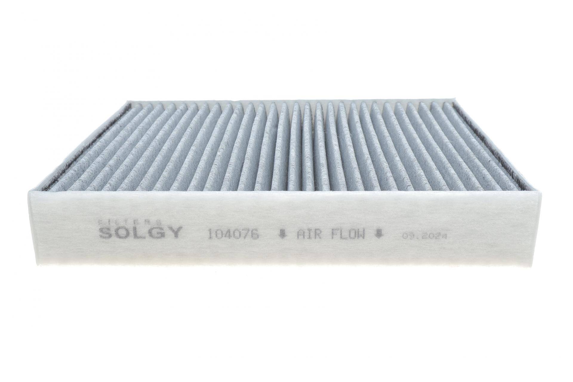 Фільтр салону BMW 3 (F30/F80) 1.6-3.0D 11- (вугільний)