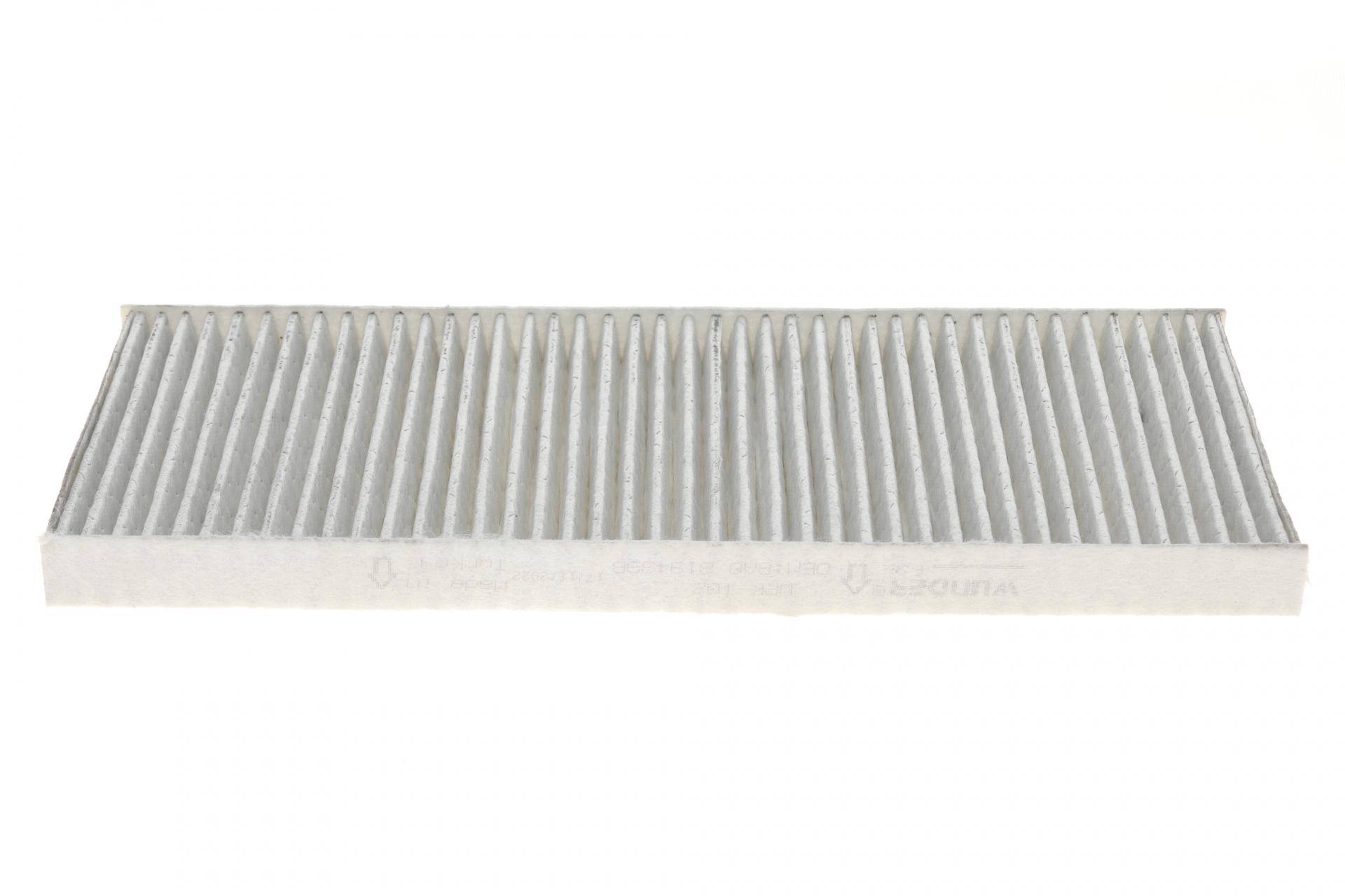 Фільтр салону VW Passat 2.5TDI (вугільний)