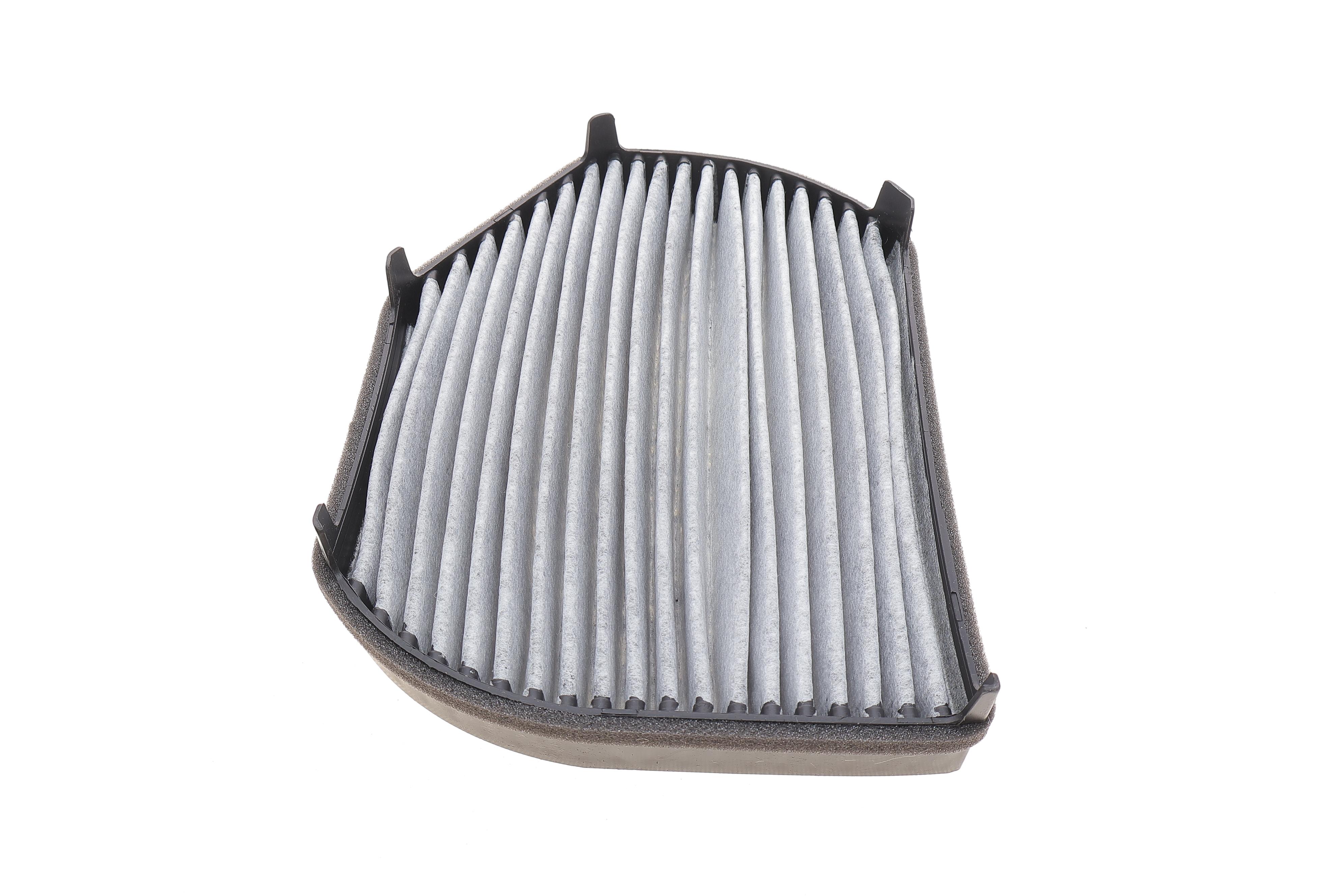 Фільтр салону MB C-class (W202)/CLK (A208)/E (W210)/SLK (R170) (вугільний)