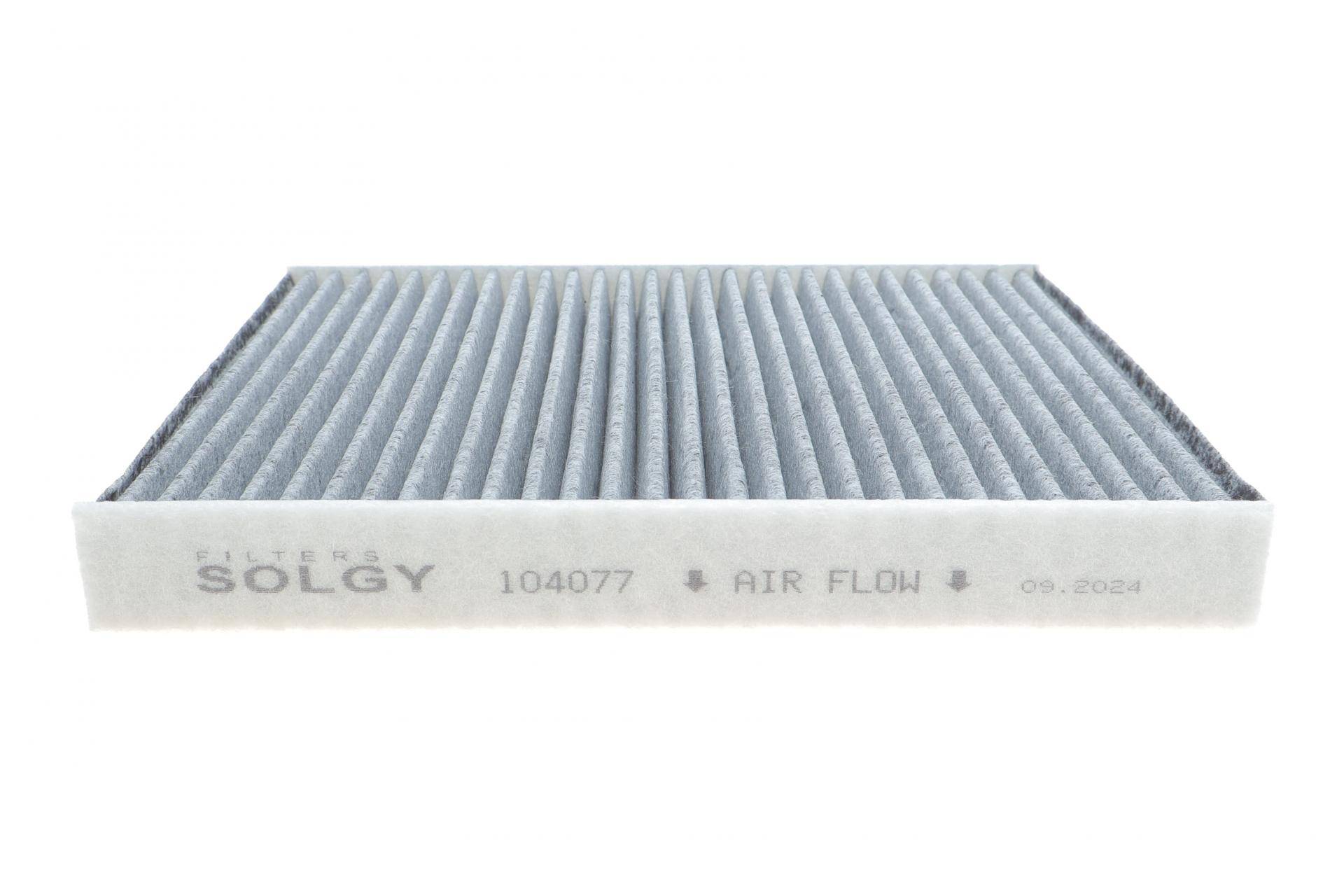 Фільтр салону BMW 5 (F10)/7 (F01) 2.0-6.0 08- (вугільний) (к-кт 2 шт.)