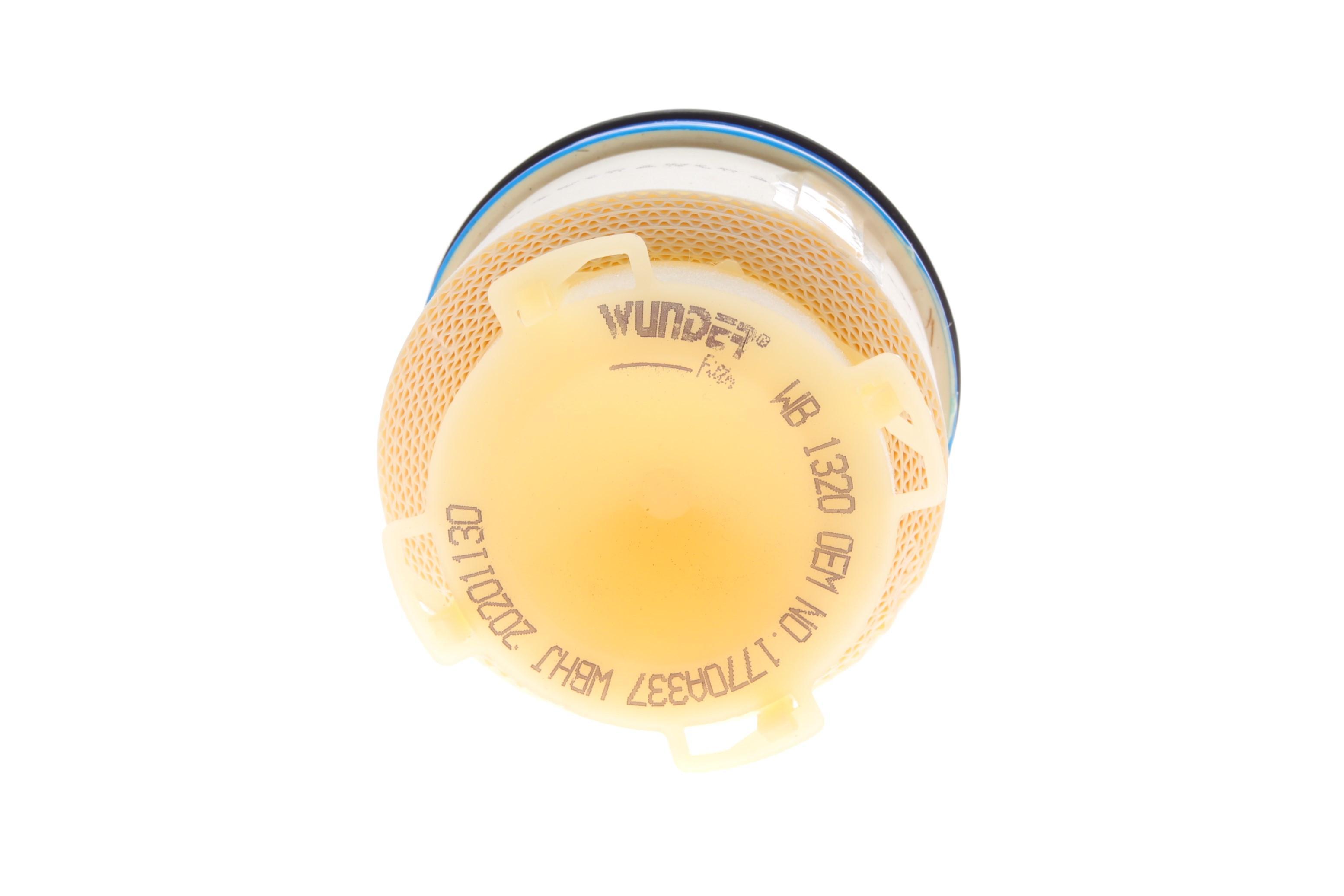 Фільтр паливний Toyota Hilux VIII 2.4D-2.8D 15-