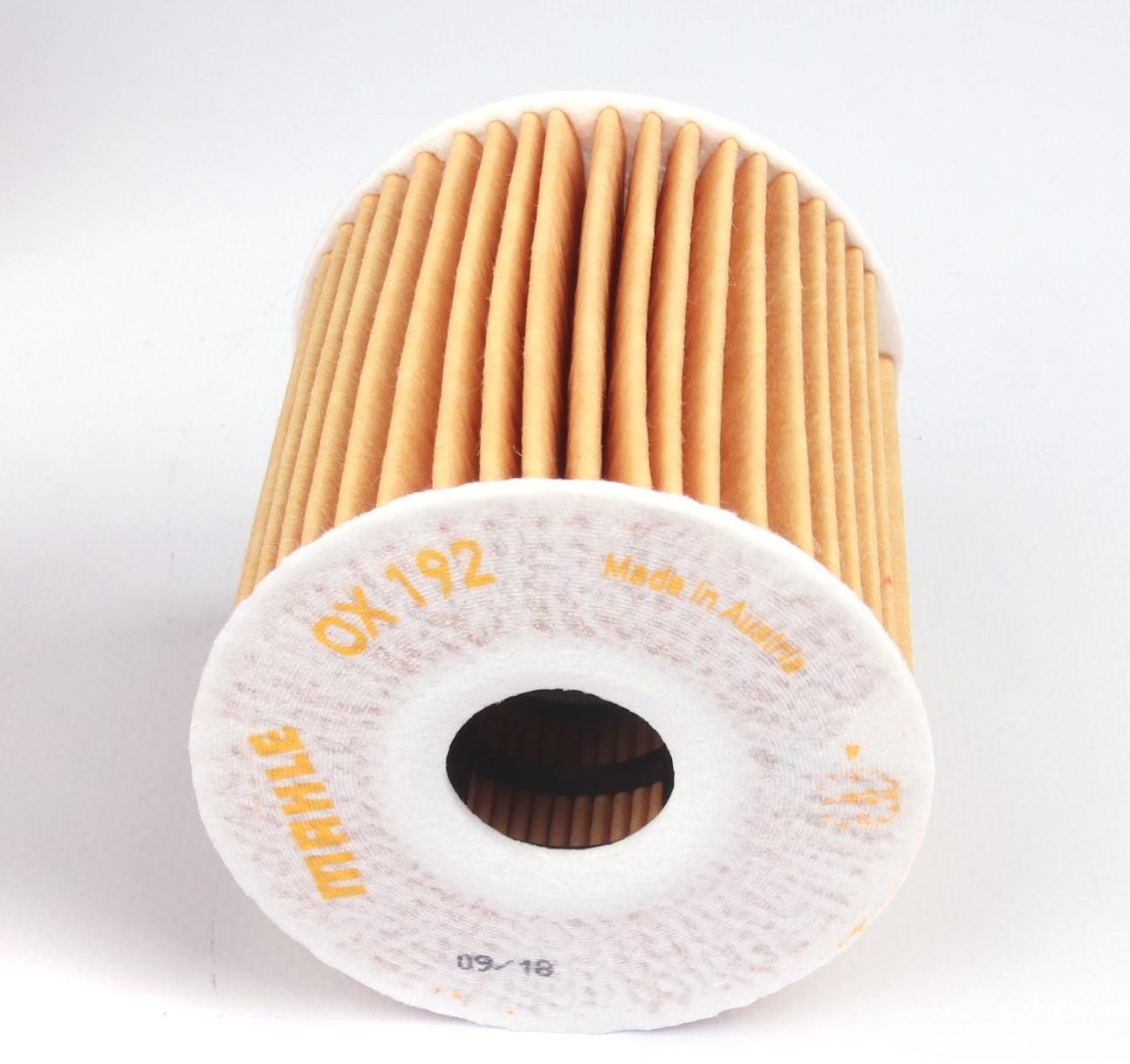 Фільтр масляний Nissan Primera/Almera 2.2 Di 00-