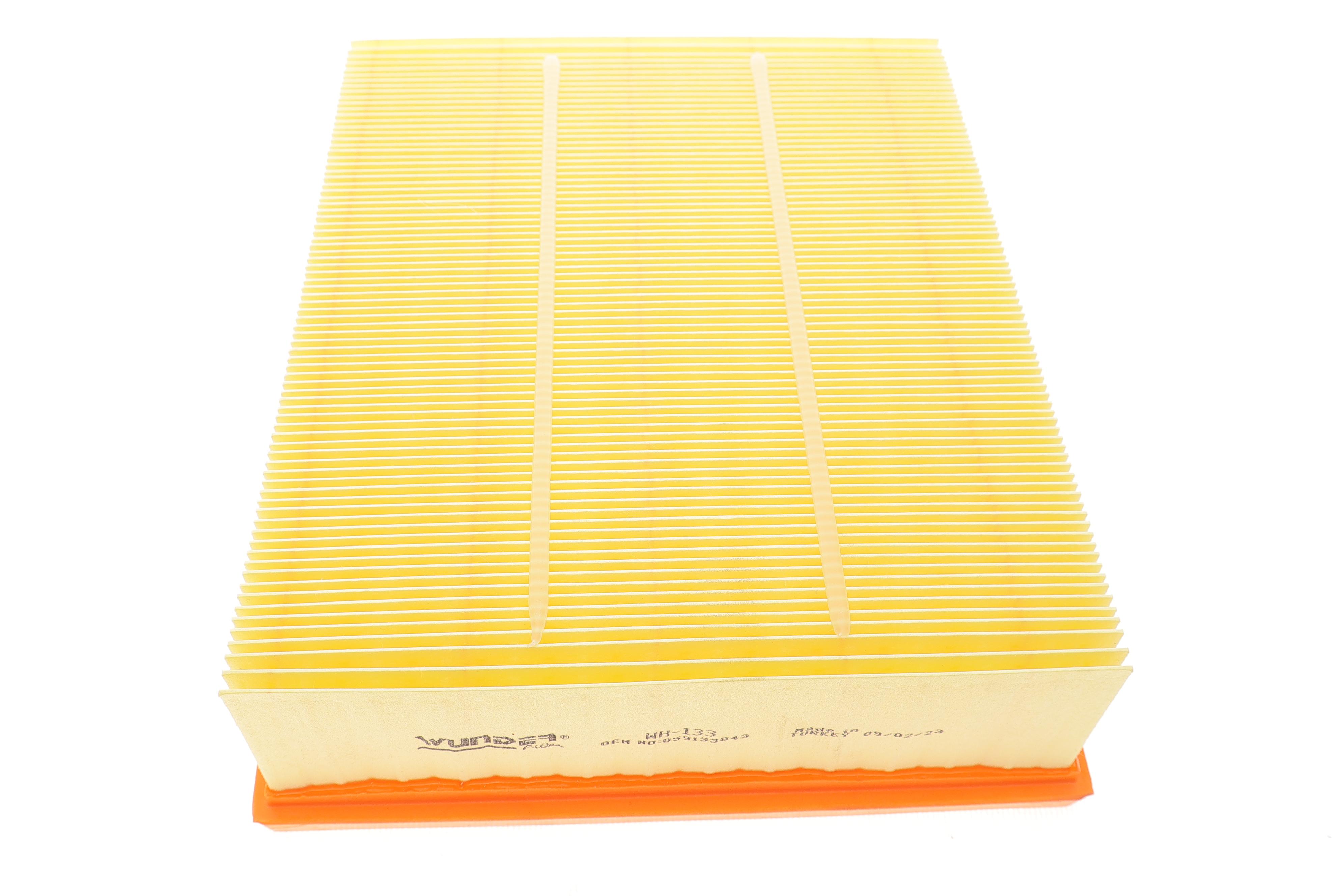 Фільтр повітряний VW Passat B5/Audi A6