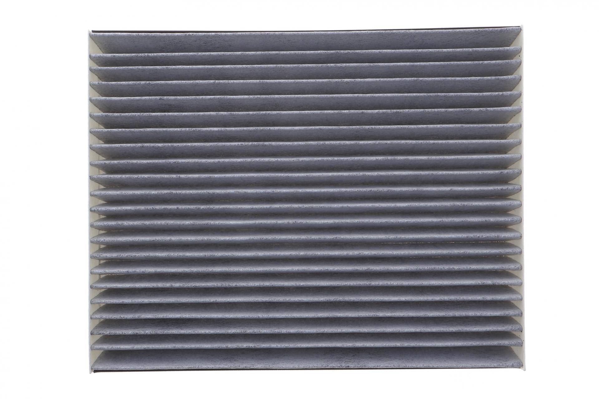 Фільтр салону Porsche Cayenne/VW Touareg 3.0D-4.8 10- (вугільний)