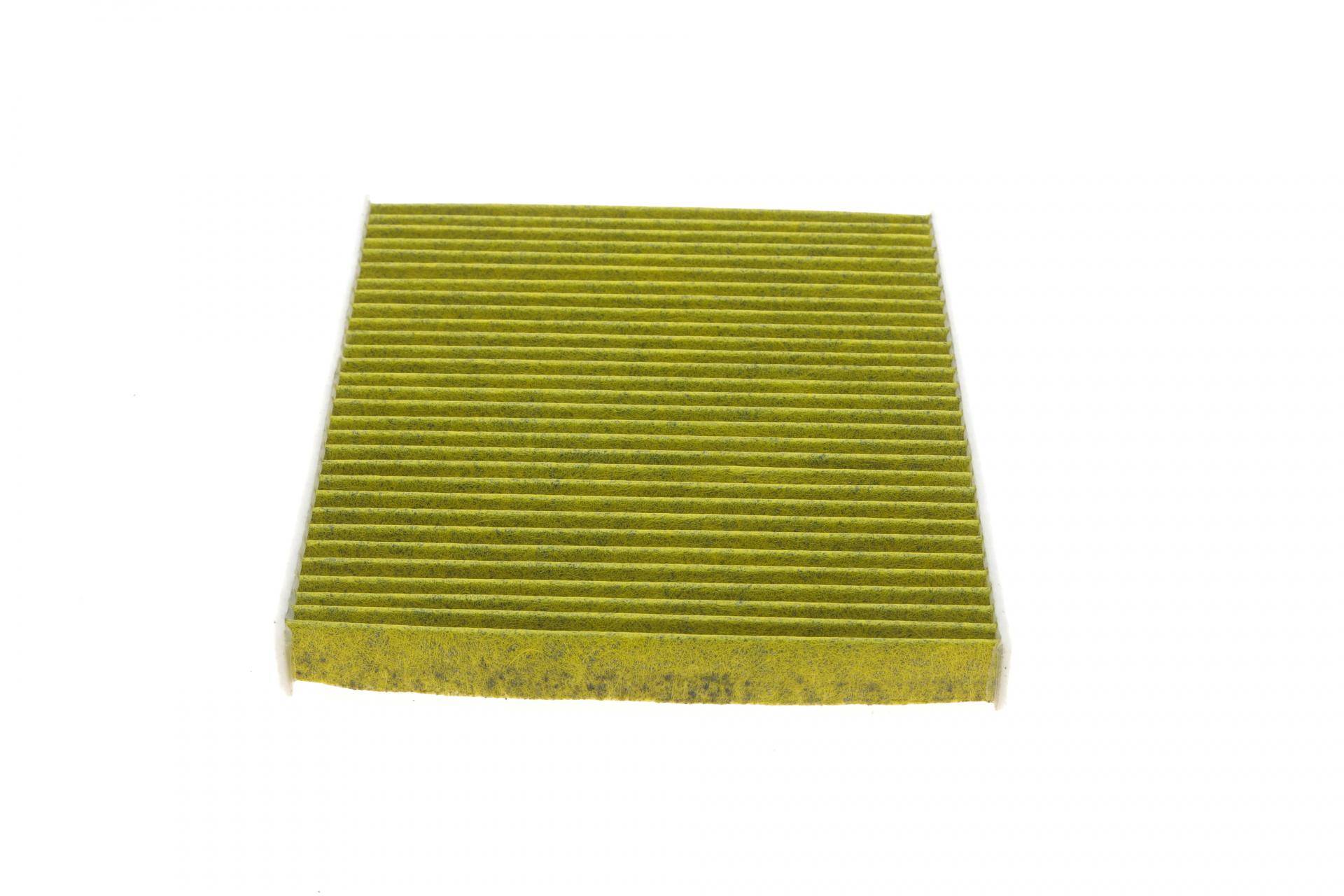 Фільтр салону Ford Fiesta 1.0-1.6TDCI 08- (вугільний)