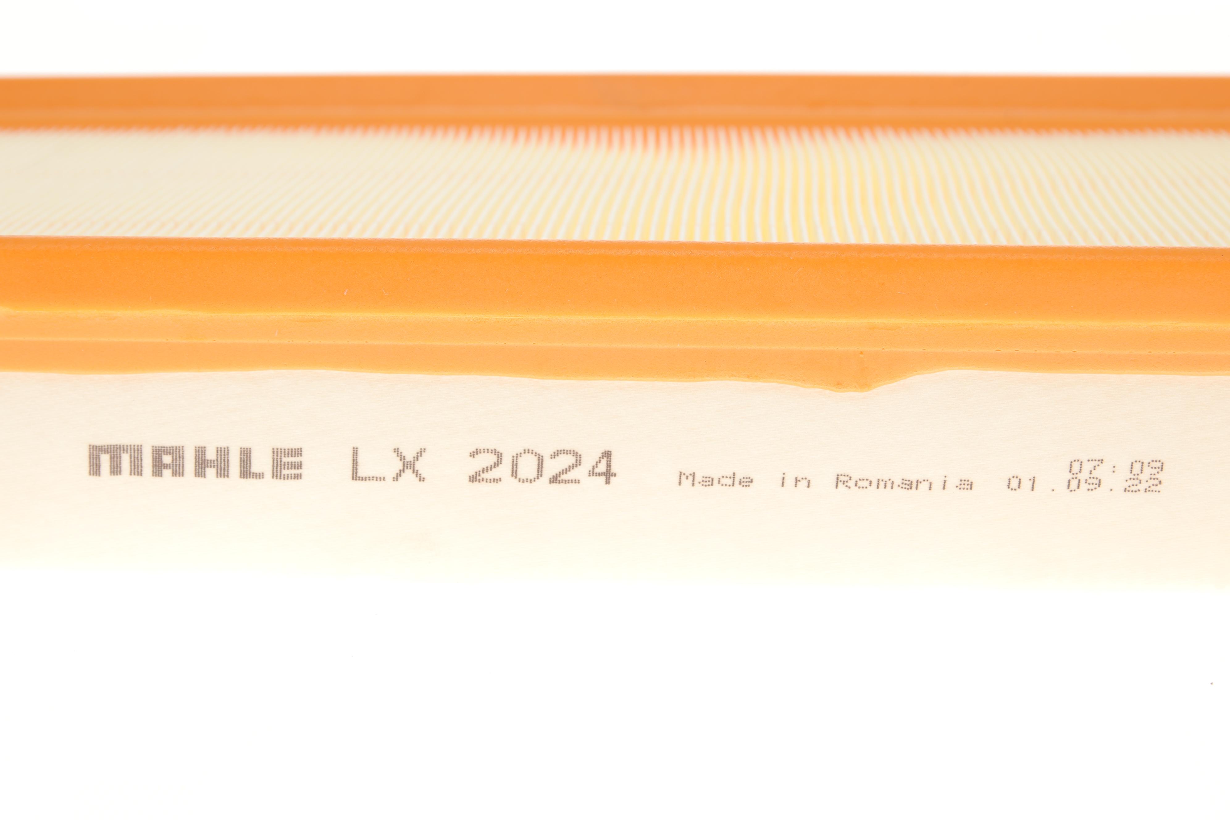 Фільтр повітряний Audi Q7/VW Touareg 10-