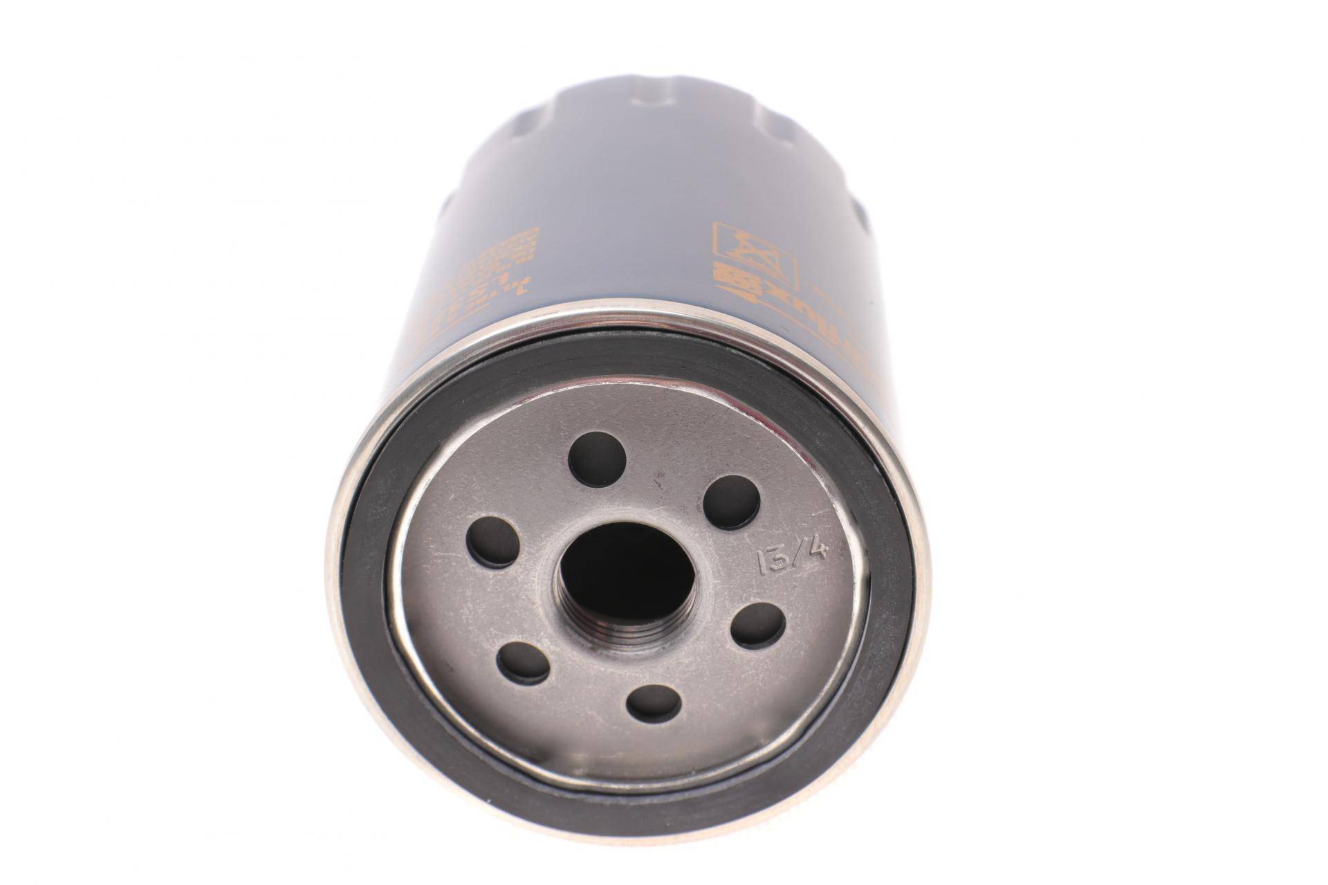 Фільтр масляний VW Caddy III 1.6i/Golf/Passat/Audi/Octavia (бензин)