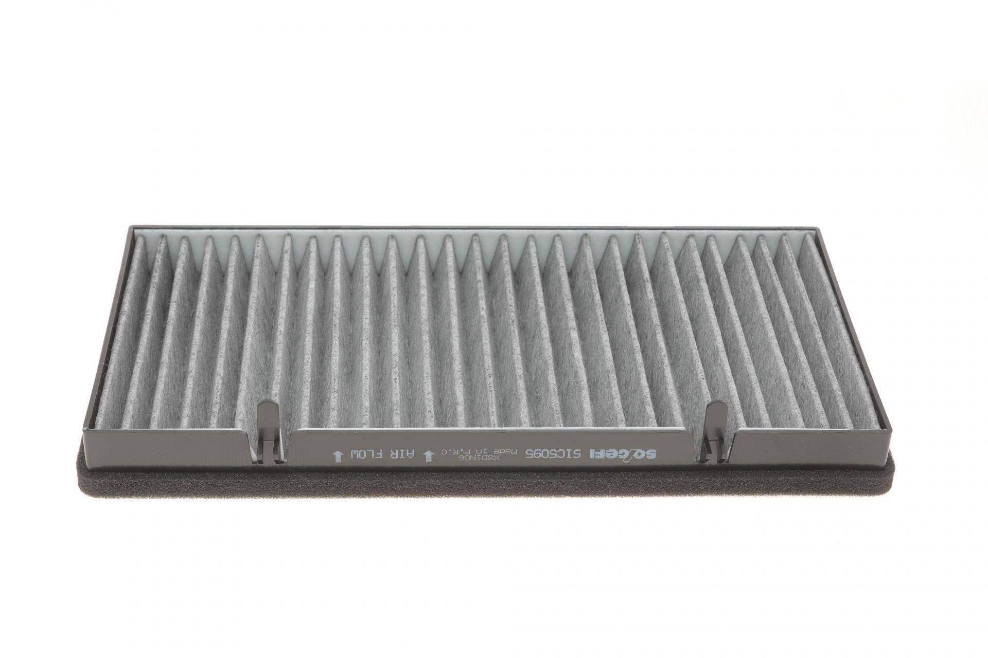 Фільтр салону Renault Trafic 1.9-2.5dCI 01- (вугільний)