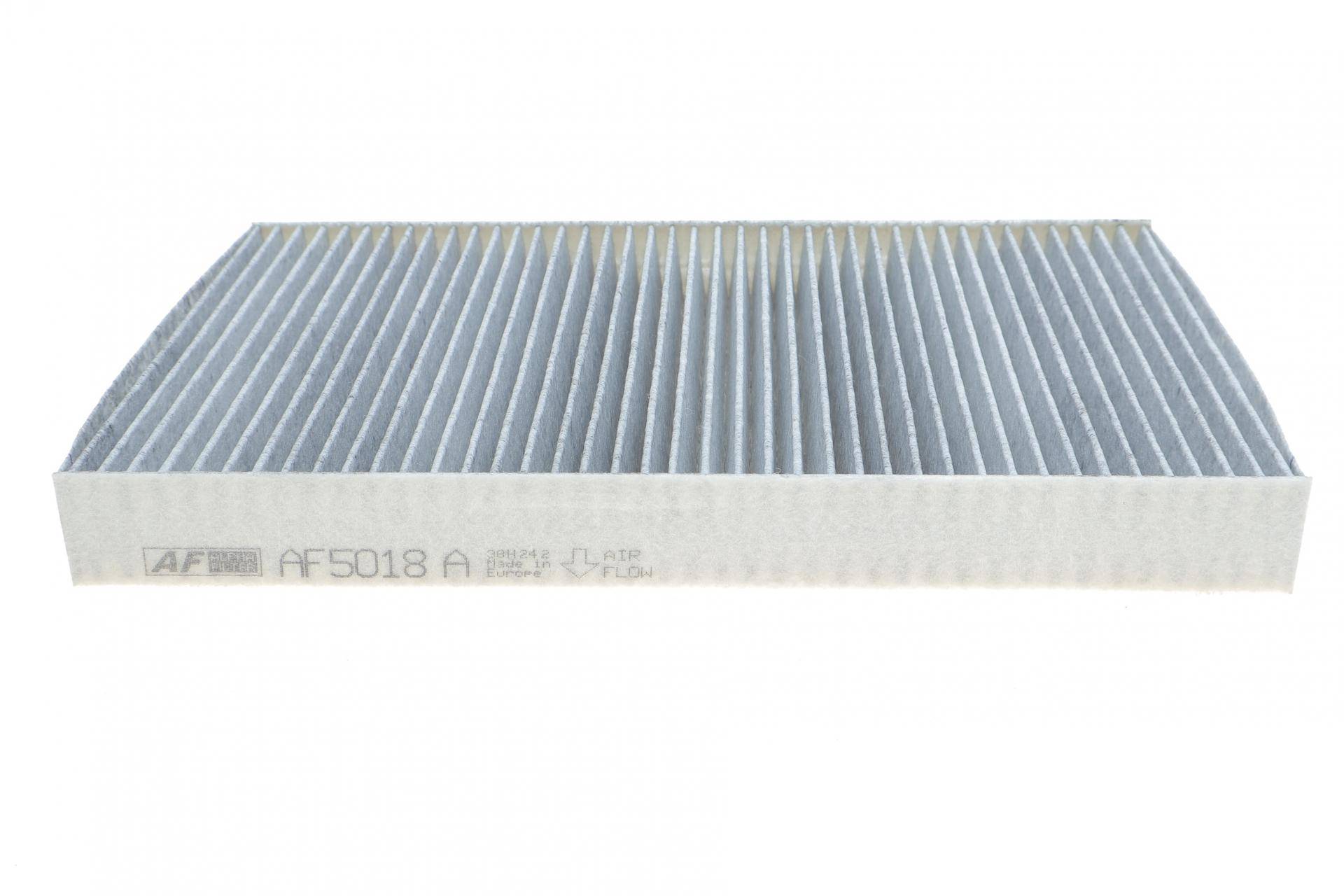 Фільтр салону Citroen C2/C3/C4/Peugeot 307/308 00- (вугільний)