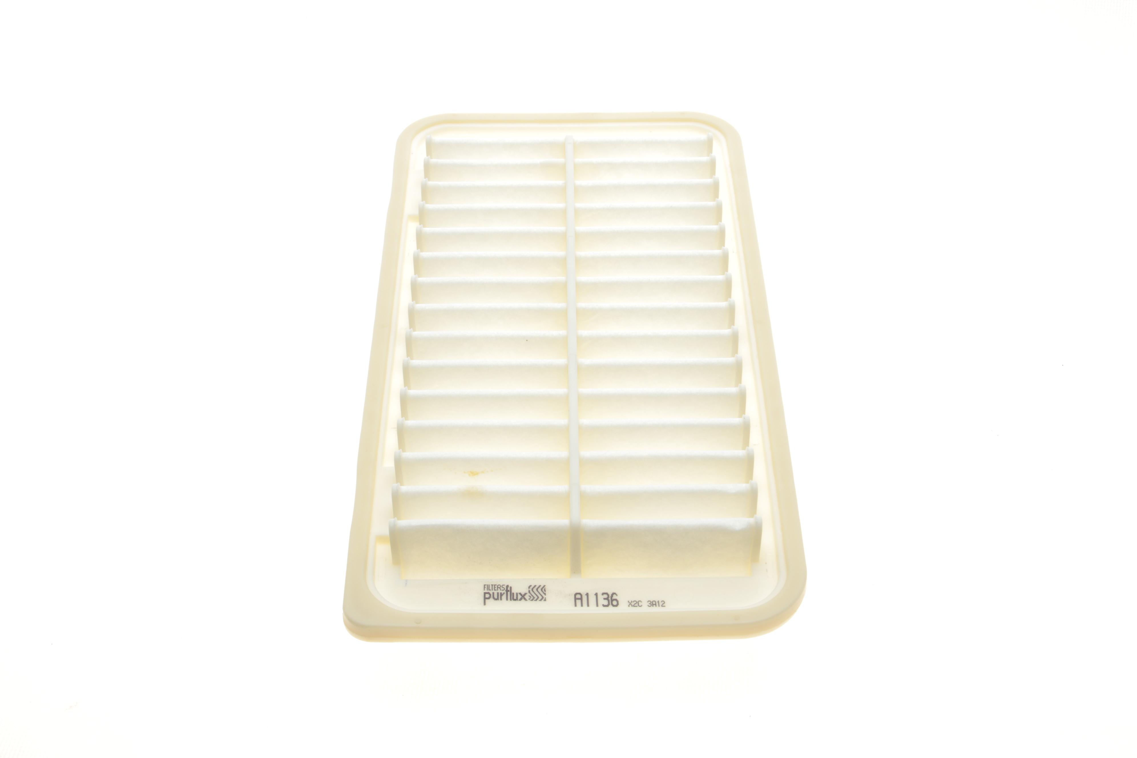 Фільтр повітряний Toyota Corolla 01-09