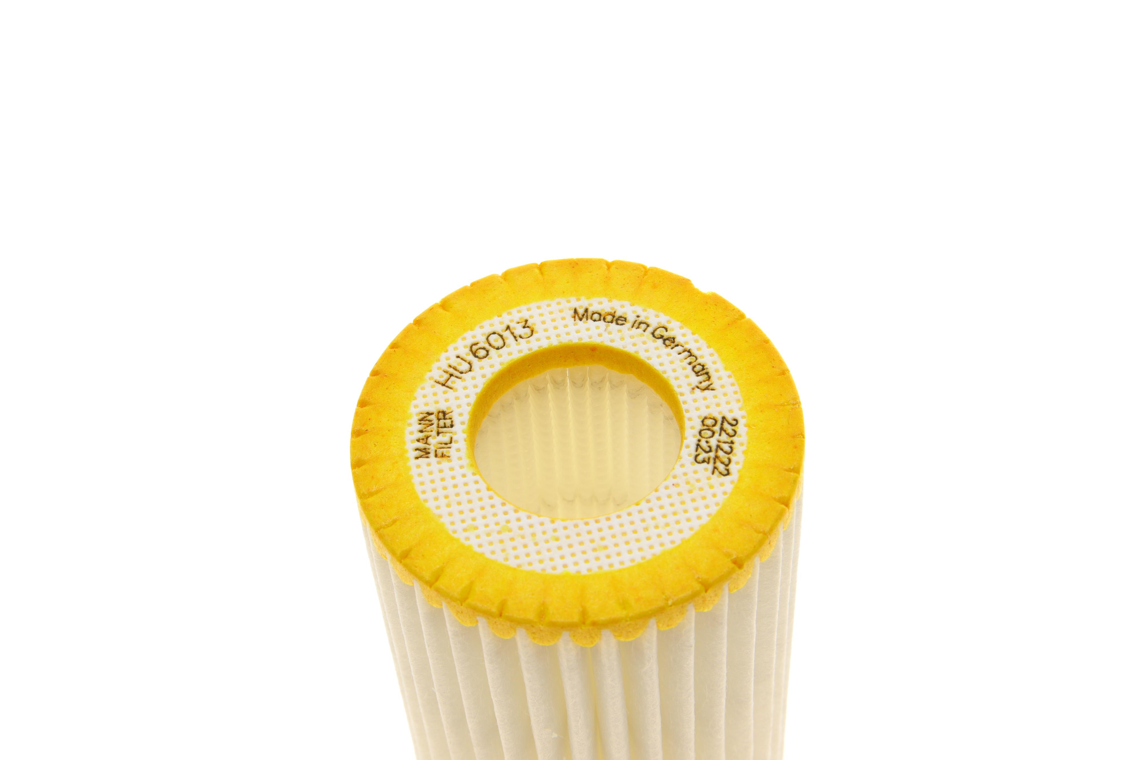 Фільтр масляний Audi A6/Q5/Q7 2.0 TFSI 12-/ VW Passat/ Golf VII 2.0GTI 14-