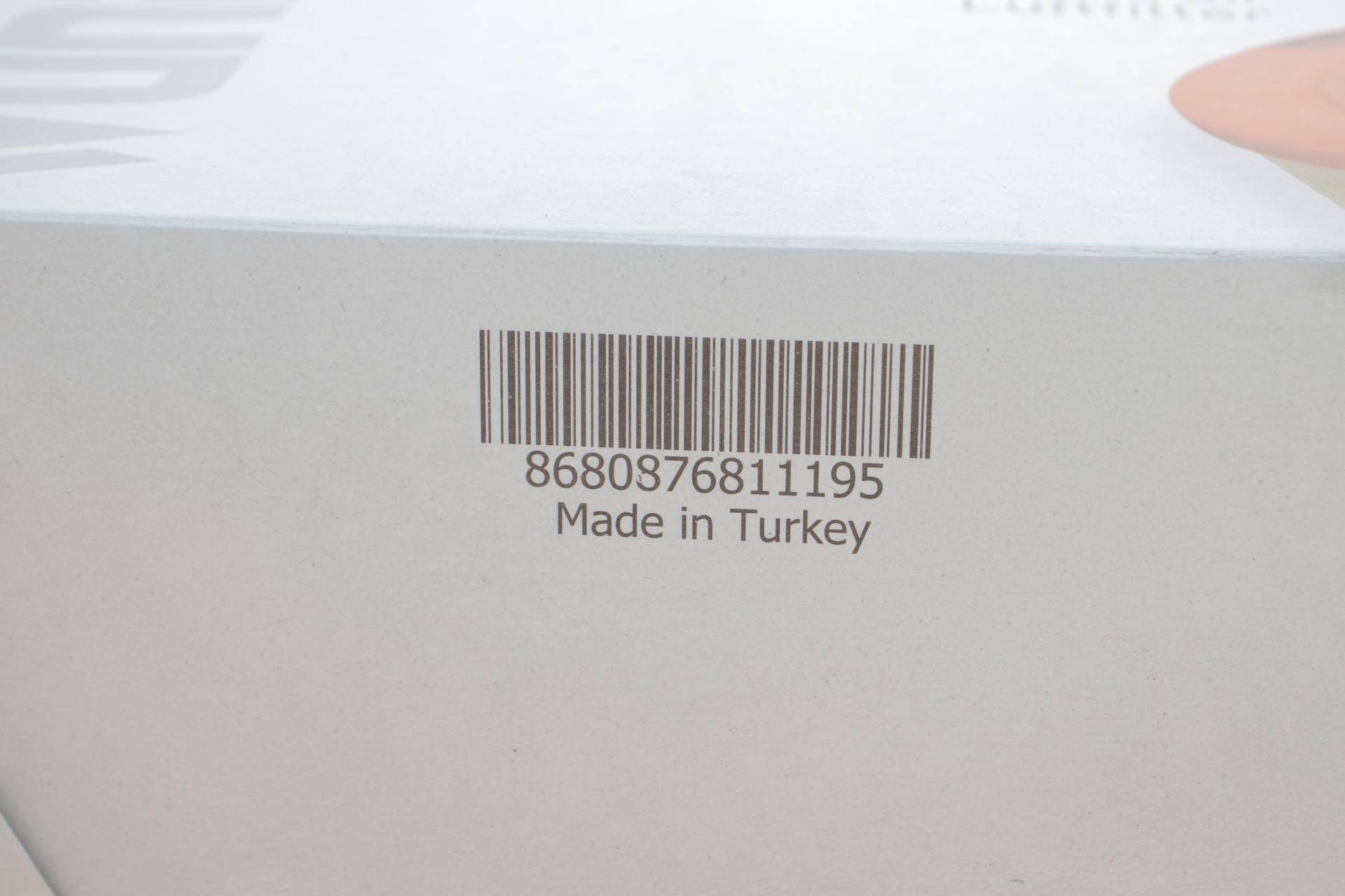 Фільтр повітряний Toyota Hilux Pickup 2.5 D 05-15