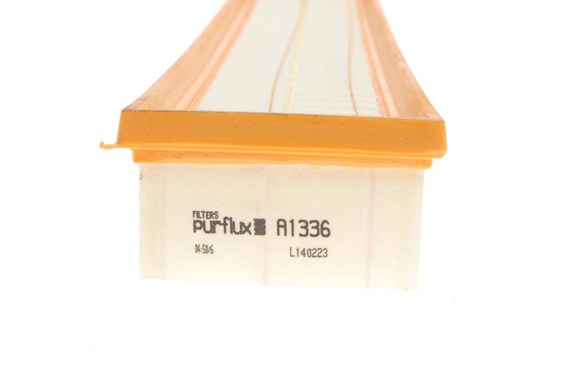 Фільтр повітряний Citroen Berlingo/Peugeot Partner 1.6i 16V 08-