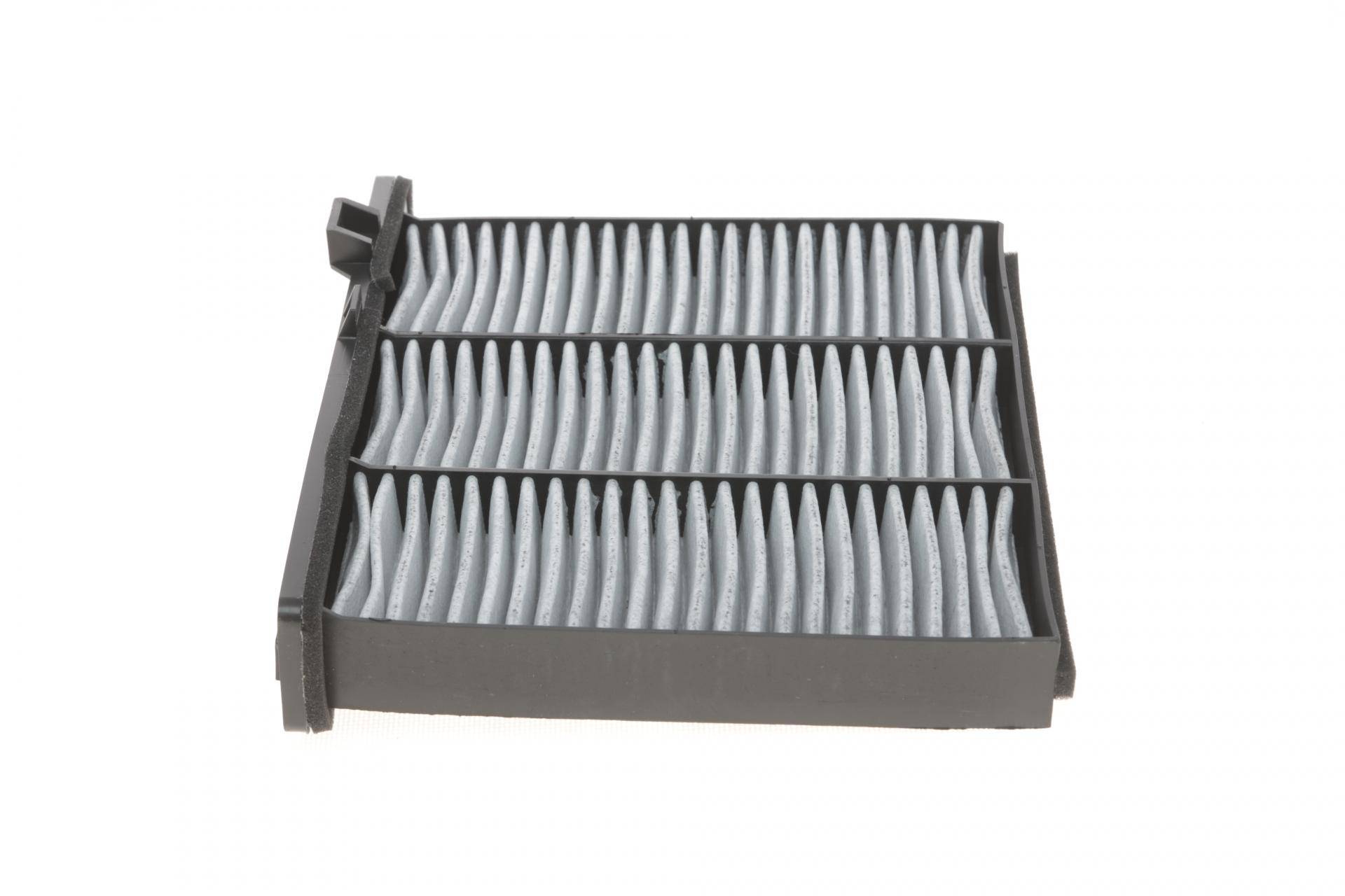 Фільтр салону Mitsubishi Pajero 91- (вугільний)