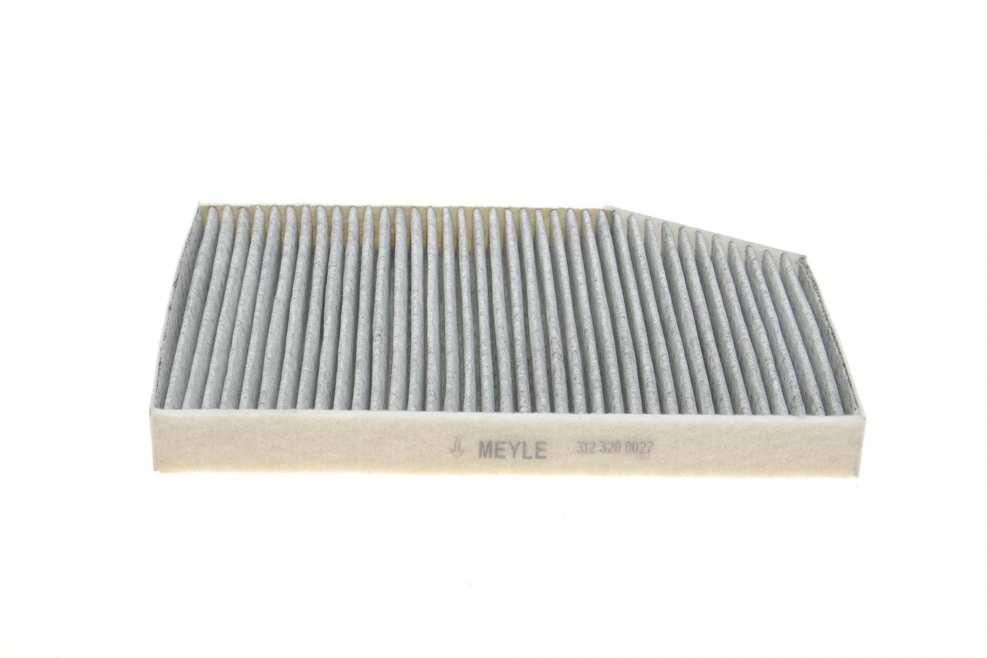 Фільтр салону BMW 3 (G20/G20)/X3 (G01/F97)/X4 (G02/F98) 17- (вугільний)