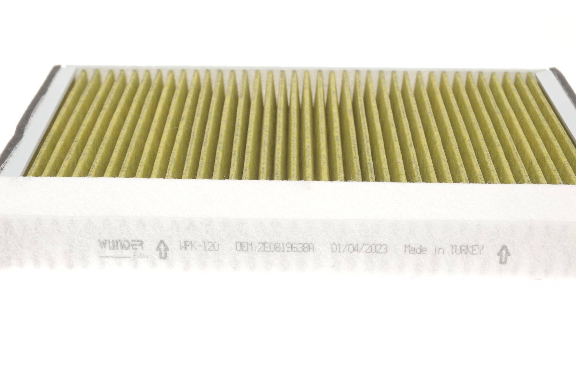 Фільтр салону MB Sprinter/VW Crafter 06- (вугільний)