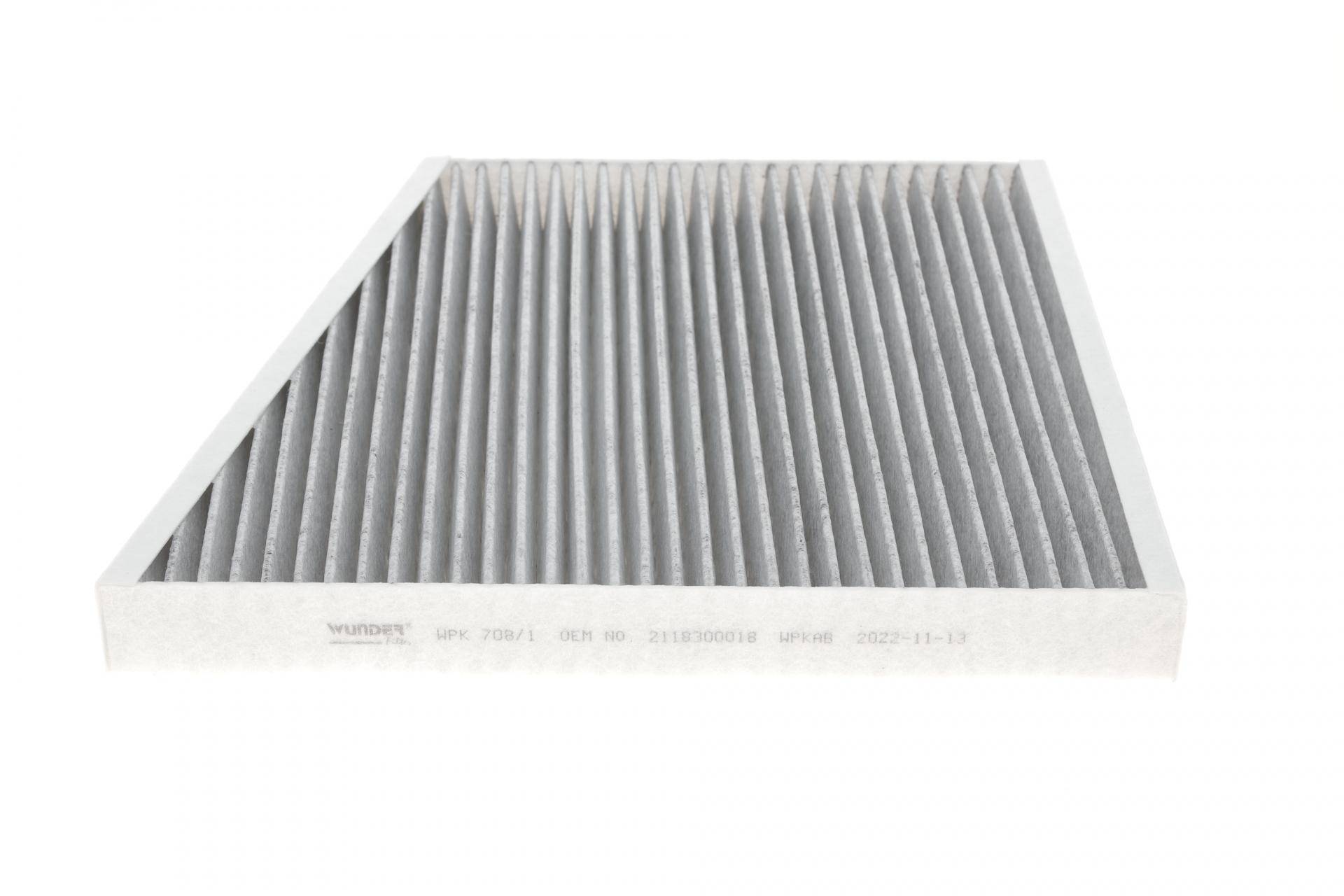 Фільтр салону MB E-class (W211) (вугільний)