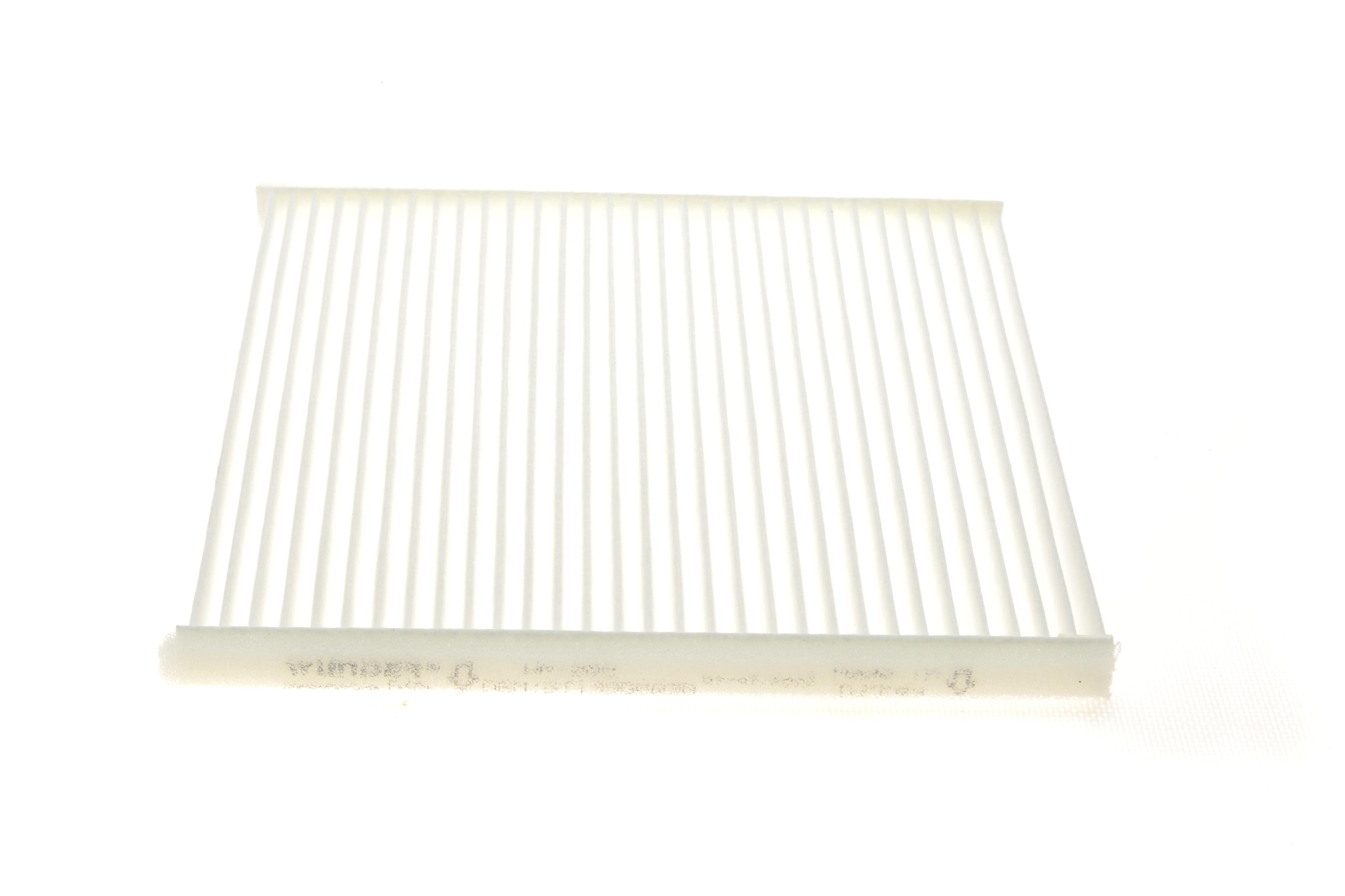 Фільтр салону Toyota Land Cruiser/Yaris 99- (216x219)