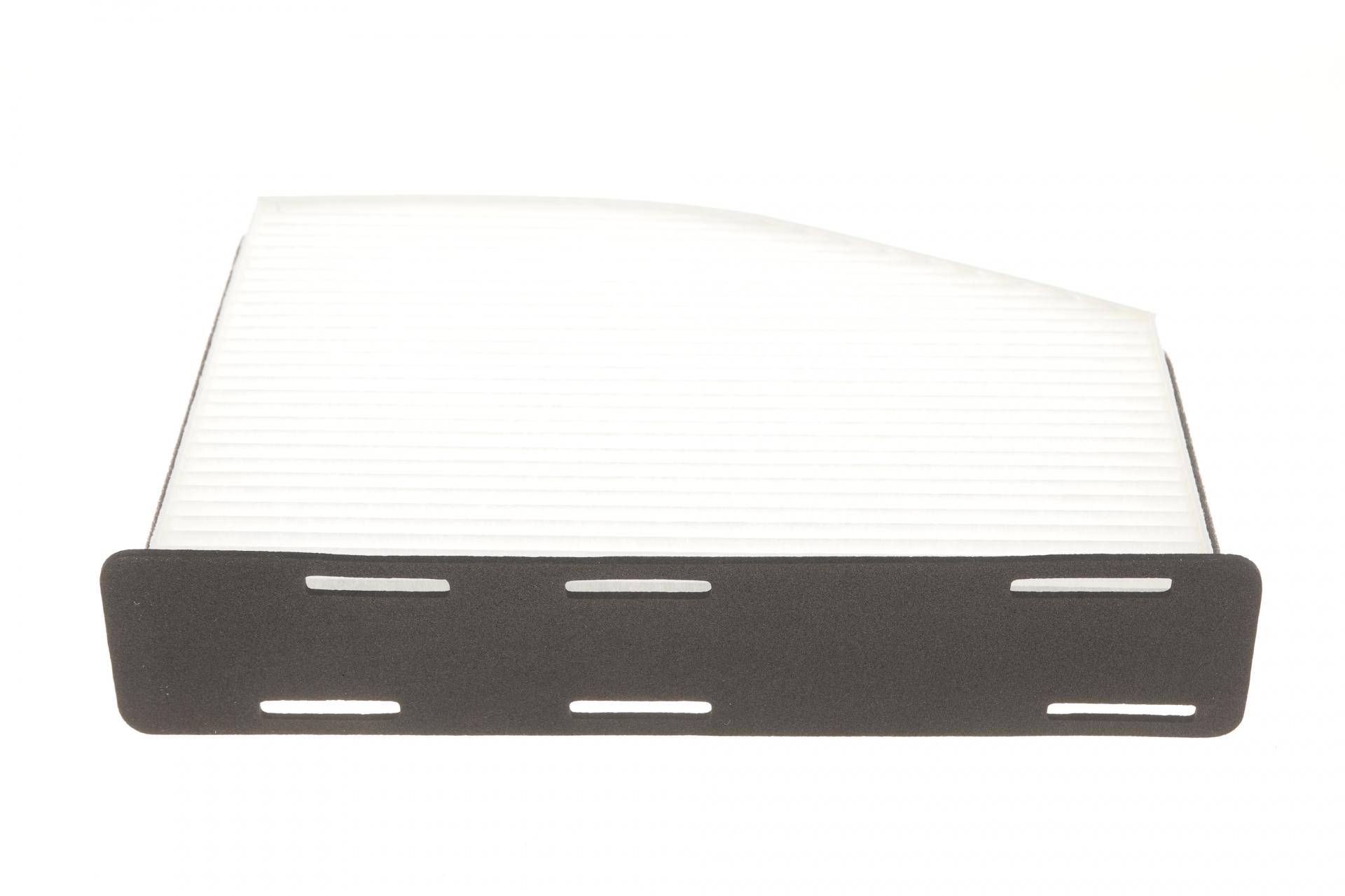 Фільтр салону VW Caddy 1.9TDI 03-