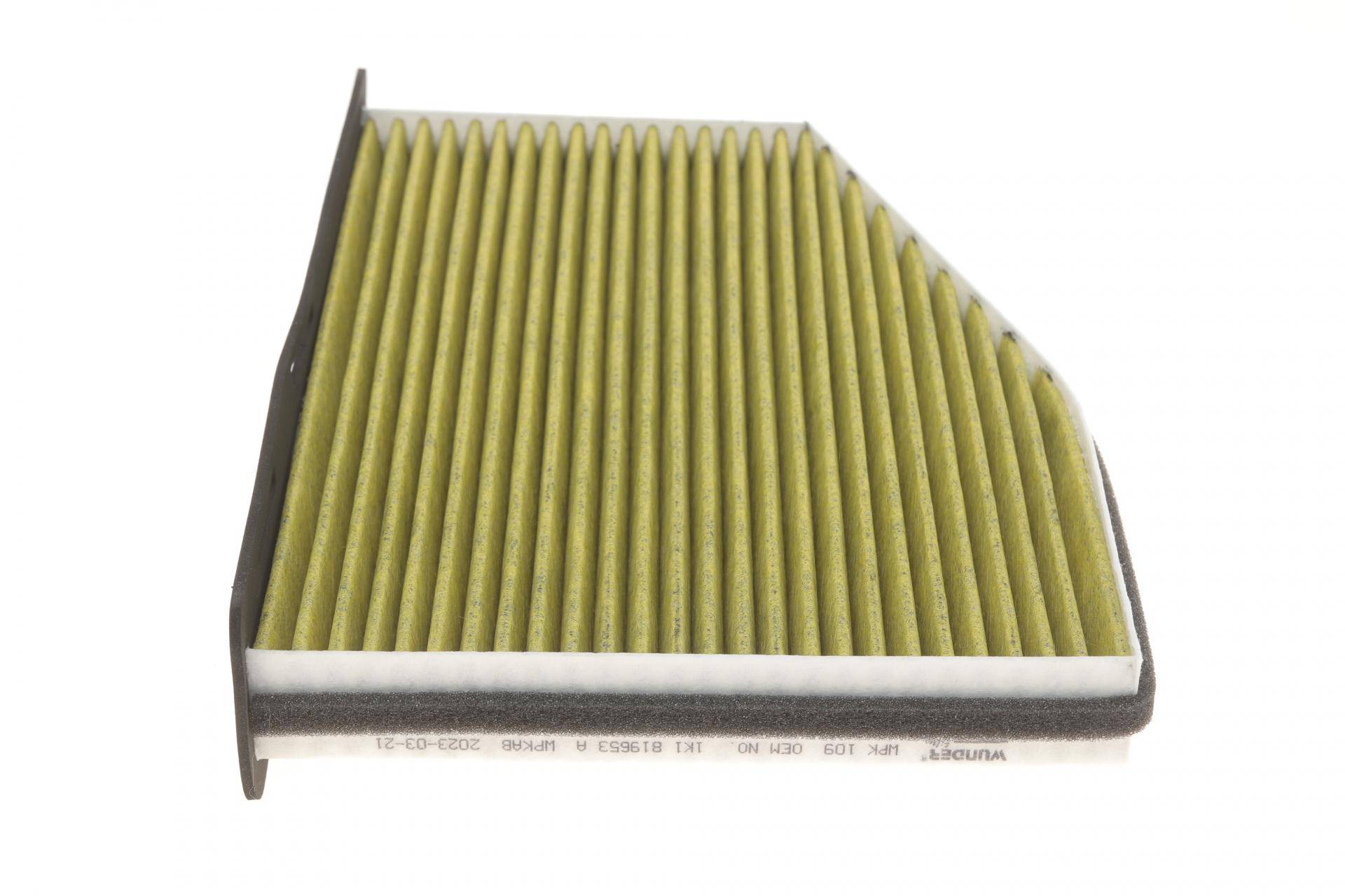 Фільтр салону VW Caddy 1.9TDI 03- (вугільний)