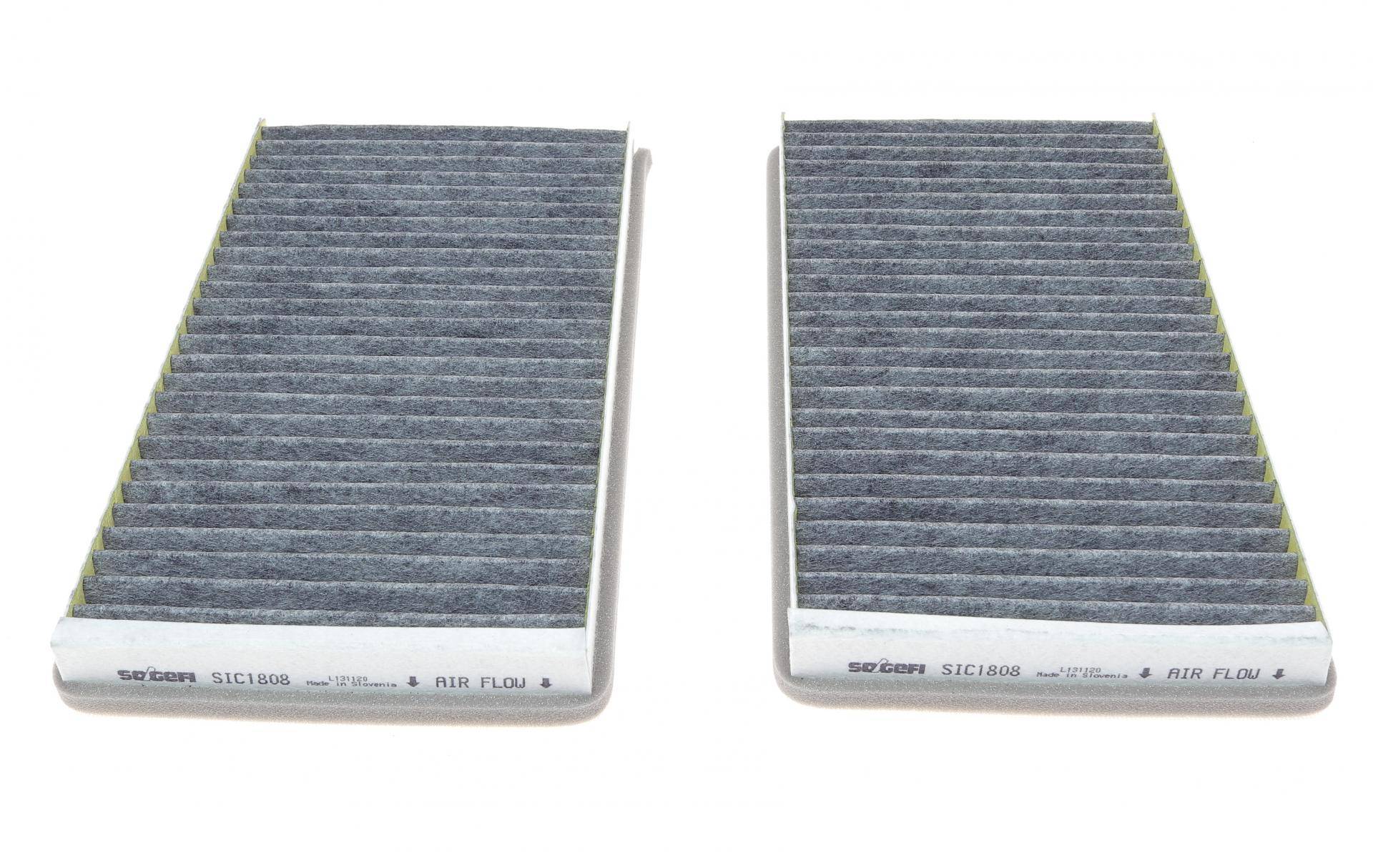 Фільтр салону BMW 5 (E60) 3.0D 01- (вугільний) (к-кт 2 шт.)