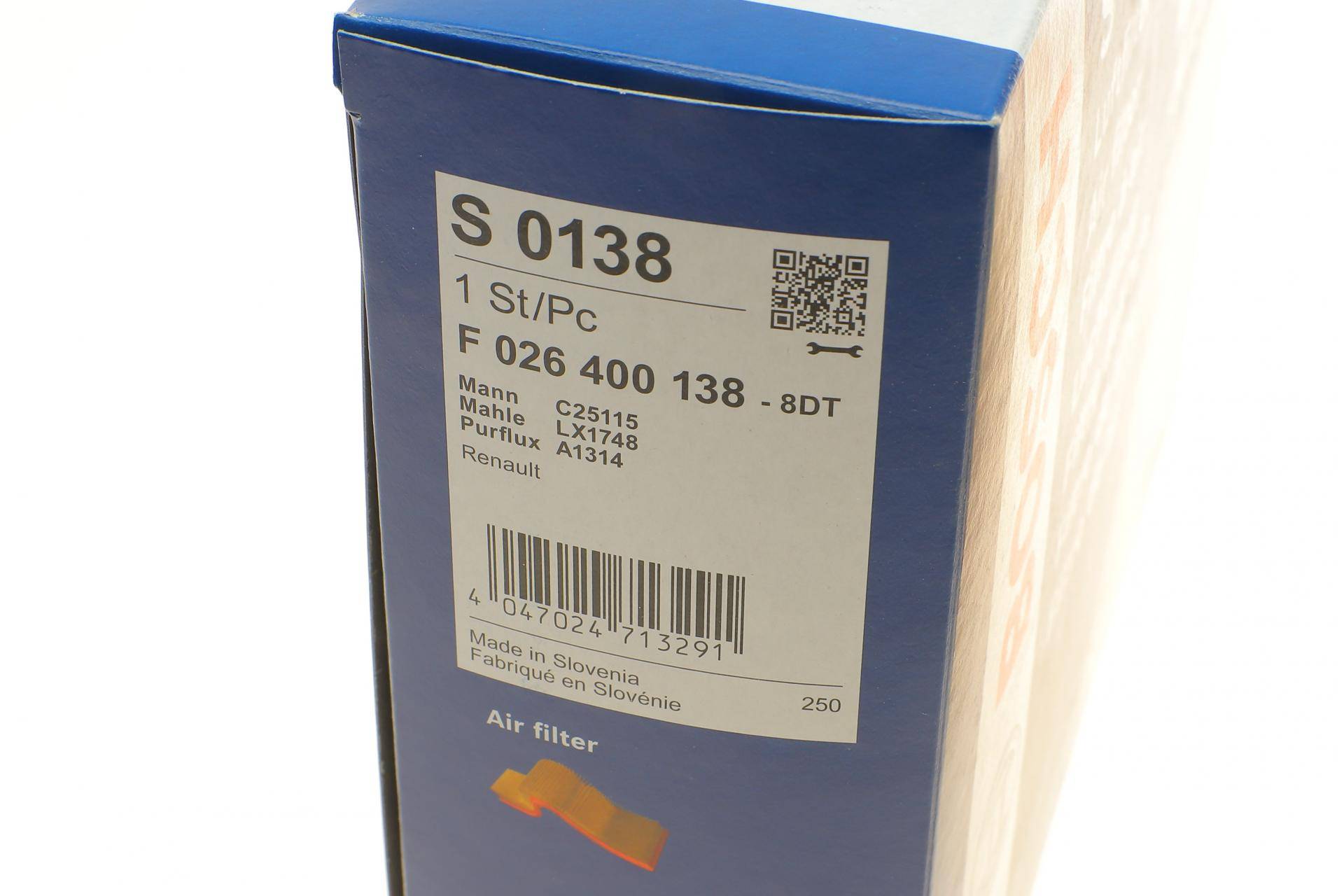 Фільтр повітряний Renault Megane III 08-