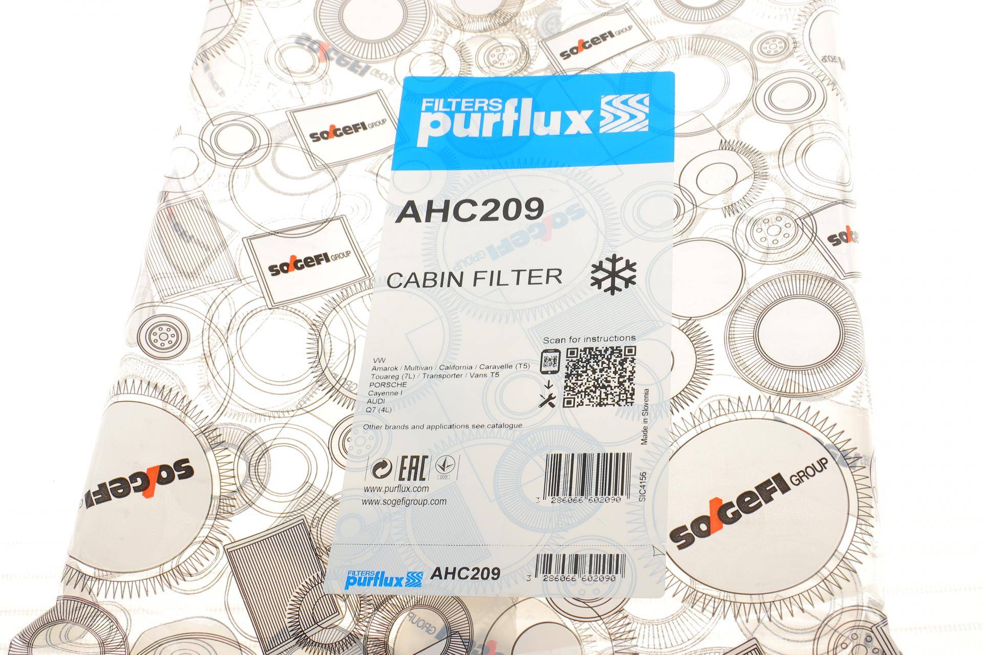 Фільтр салону VW T5 03- (вугільний)