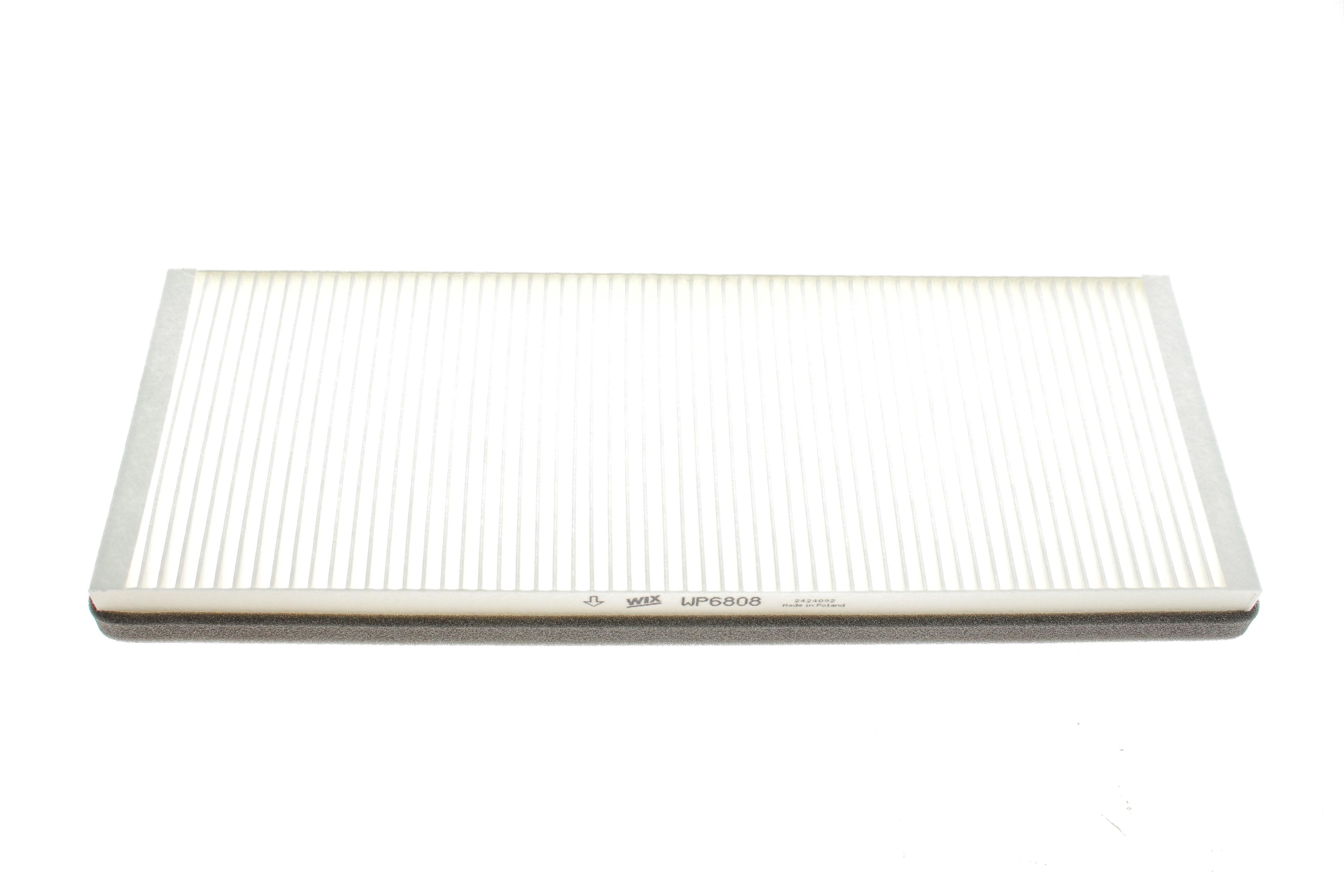 Фільтр салону Audi 80/90 93-97/A4 95-01/VW Passat 96-00