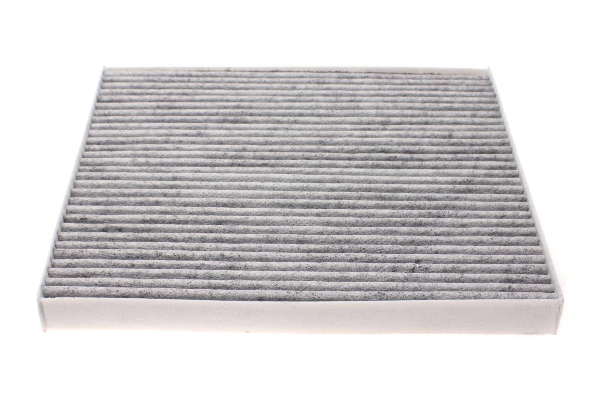 Фільтр салону Toyota Avensis/Corolla 00- (вугільний)