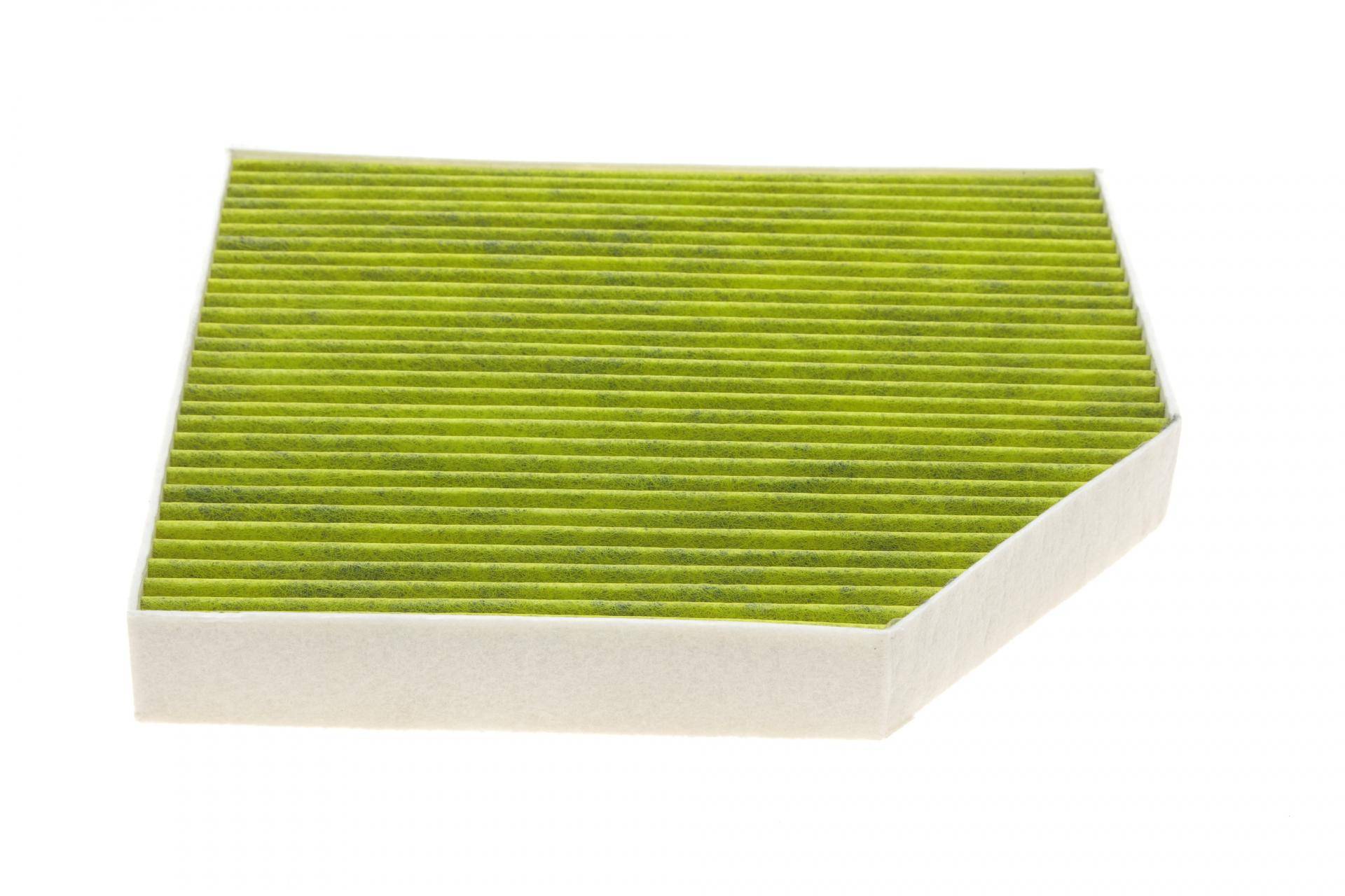 Фільтр салону Audi A4/A6 1.8-4.2TFSI 07- (вугільний)