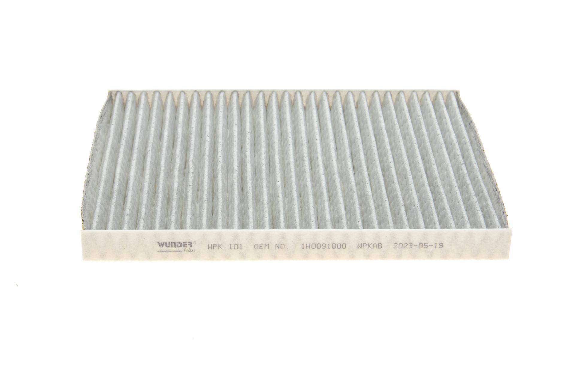 Фільтр салону VW Golf 1.6/1.8/1.9SDI/1.9TDI/2.0-16V 97- (вугільний)