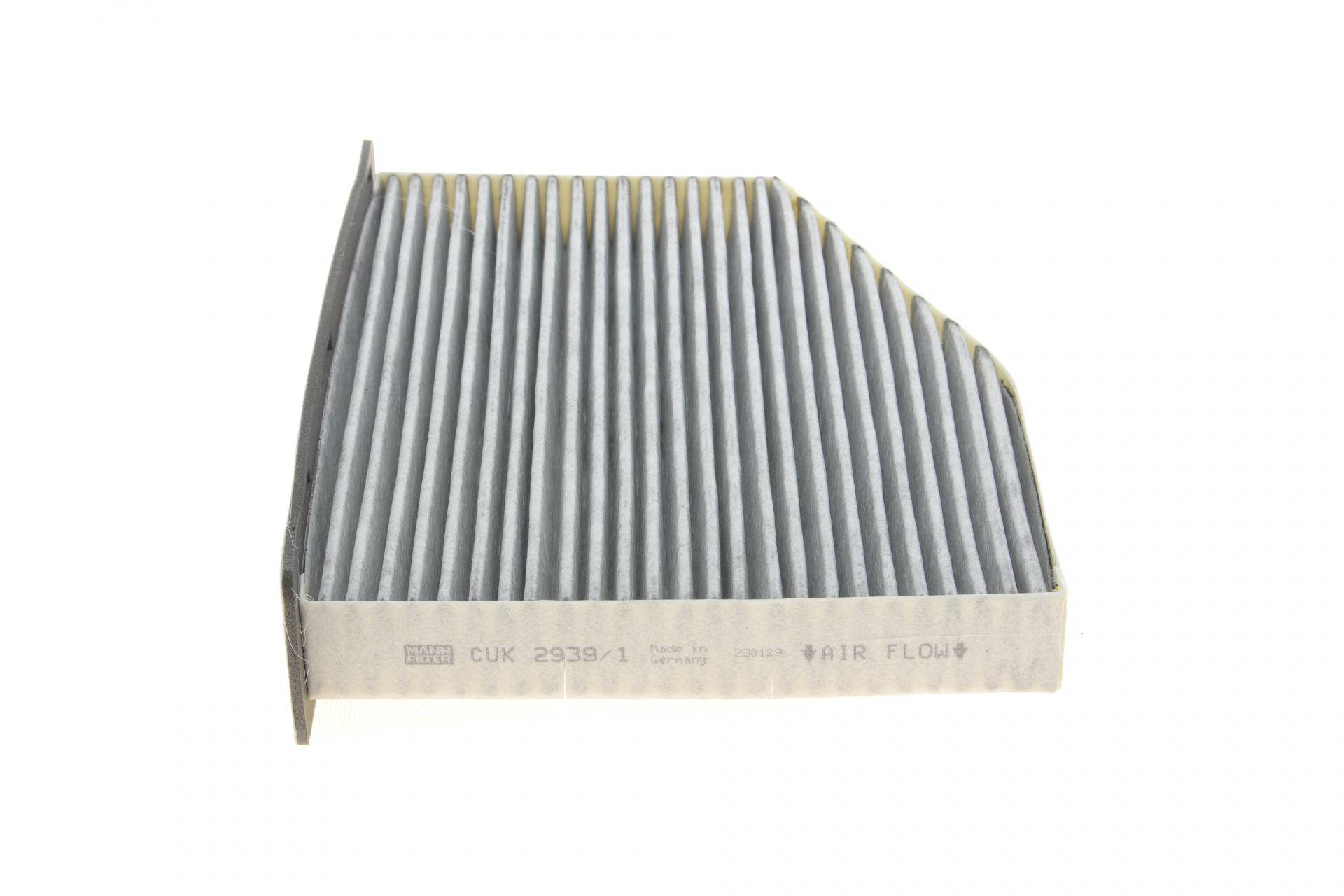 Фільтр салону VW Caddy 1.9TDI 03- (вугільний)