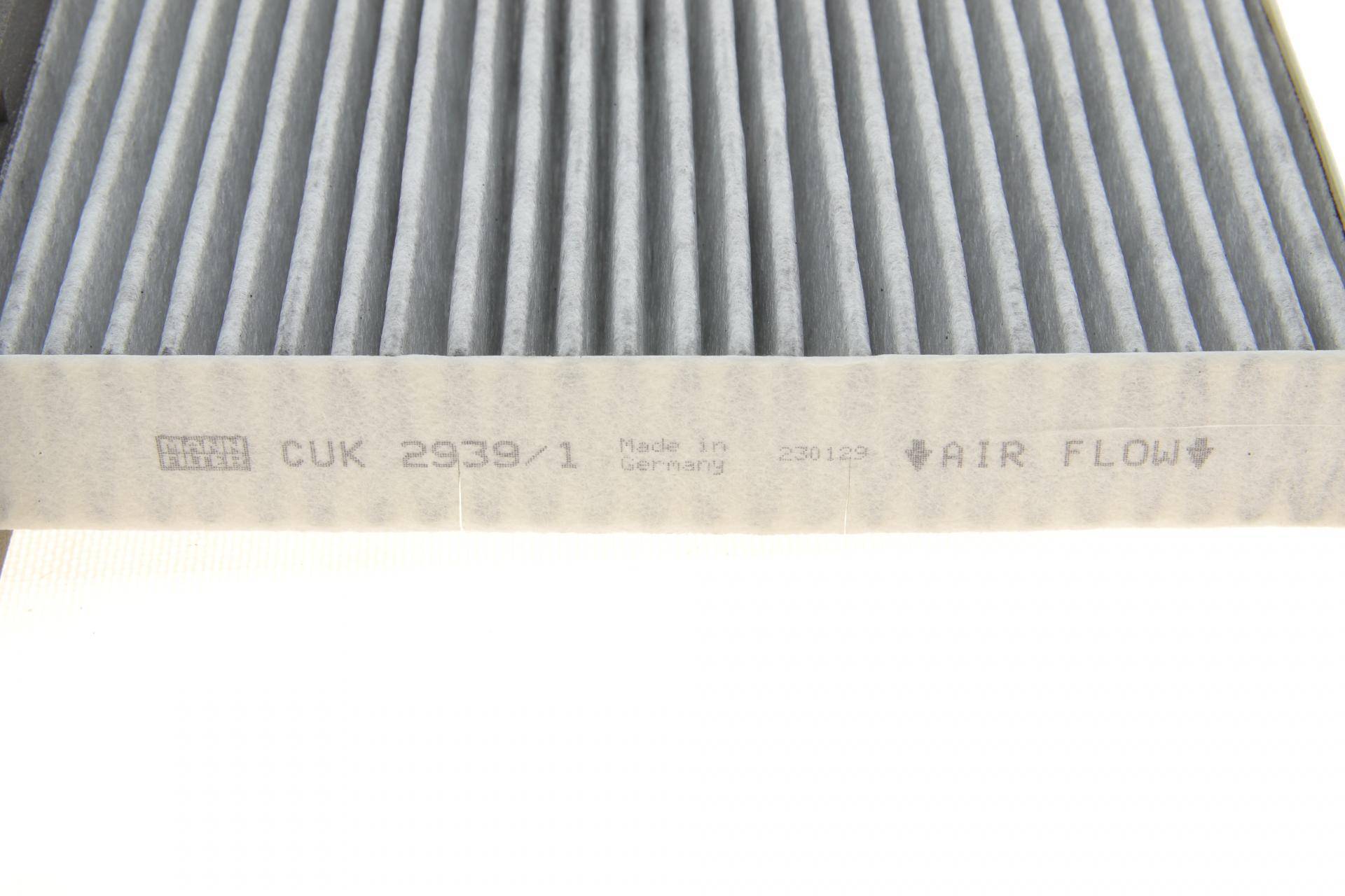 Фільтр салону VW Caddy 1.9TDI 03- (вугільний)