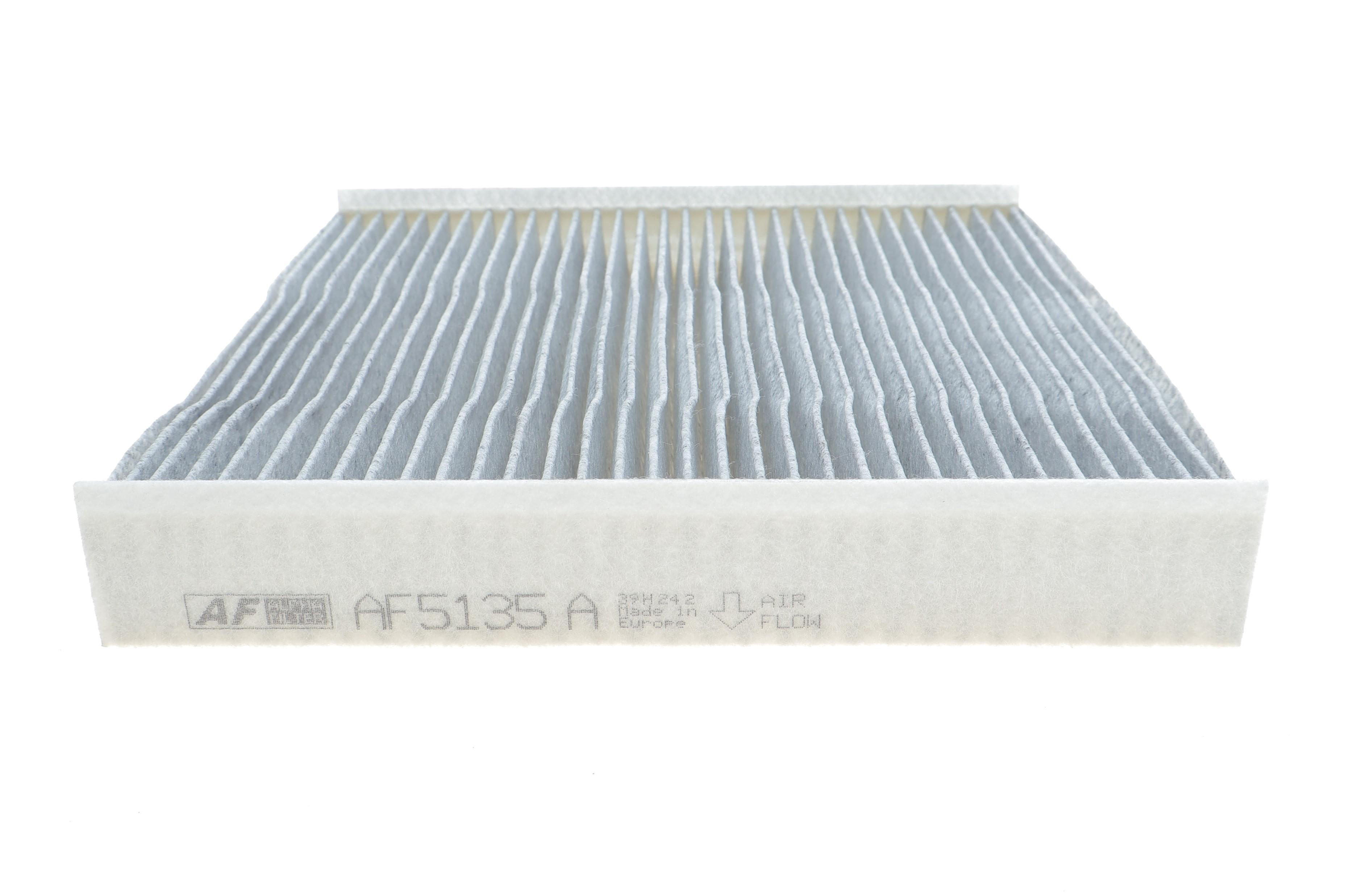 Фільтр салону Citroen Berlingo/Peugeot Partner 1.1-2.0HDI 96-11 (вугільний)