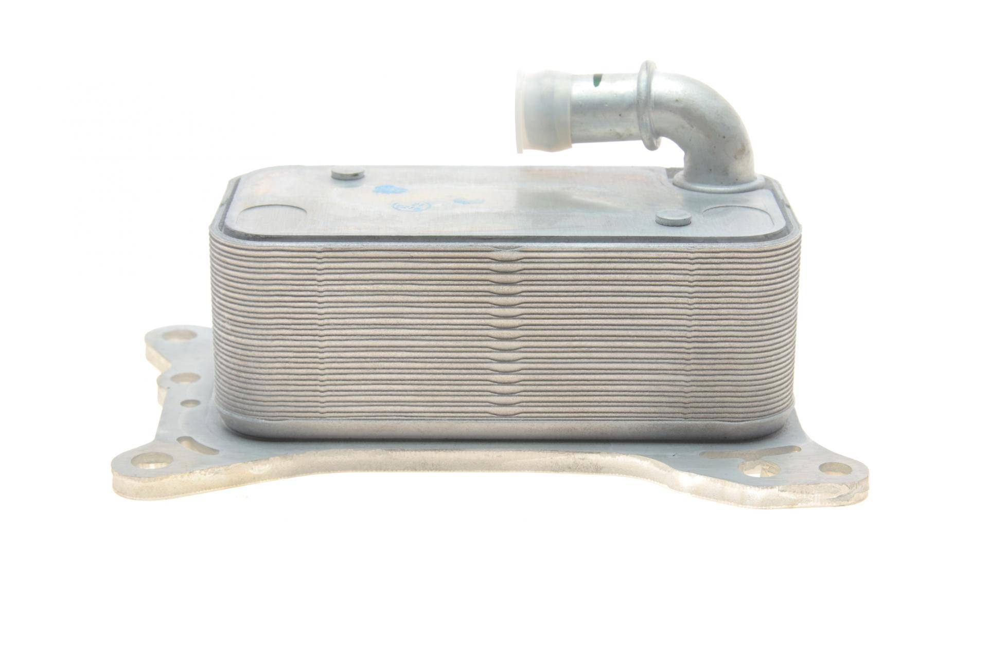 Радіатор масляний MB Sprinter OM651 (теплообмінник)