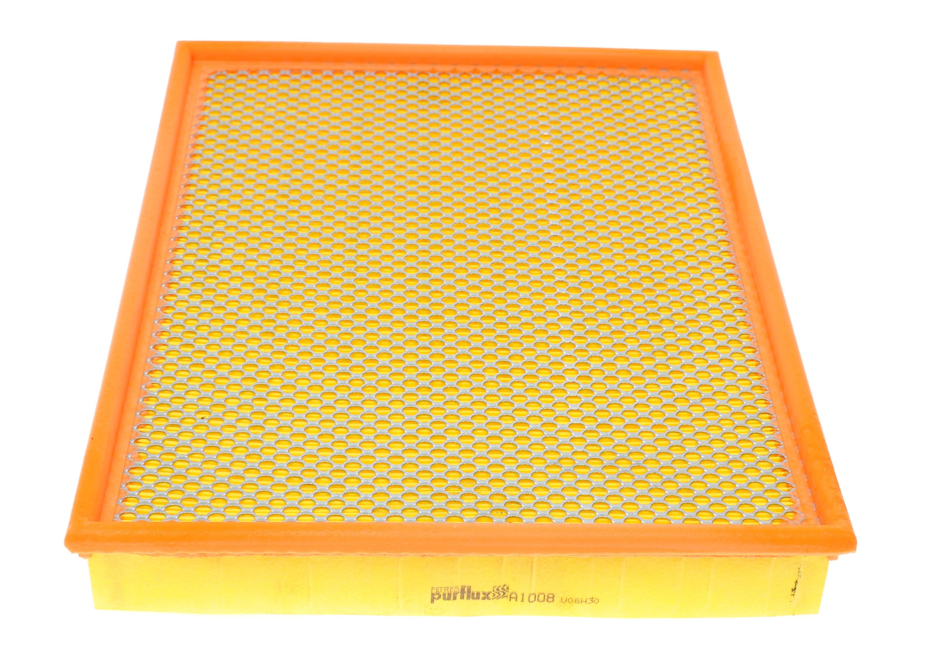 Фільтр повітряний Renault Master 1.9/2.2/2.5dCi/2.5D/2.8dTi 01-03