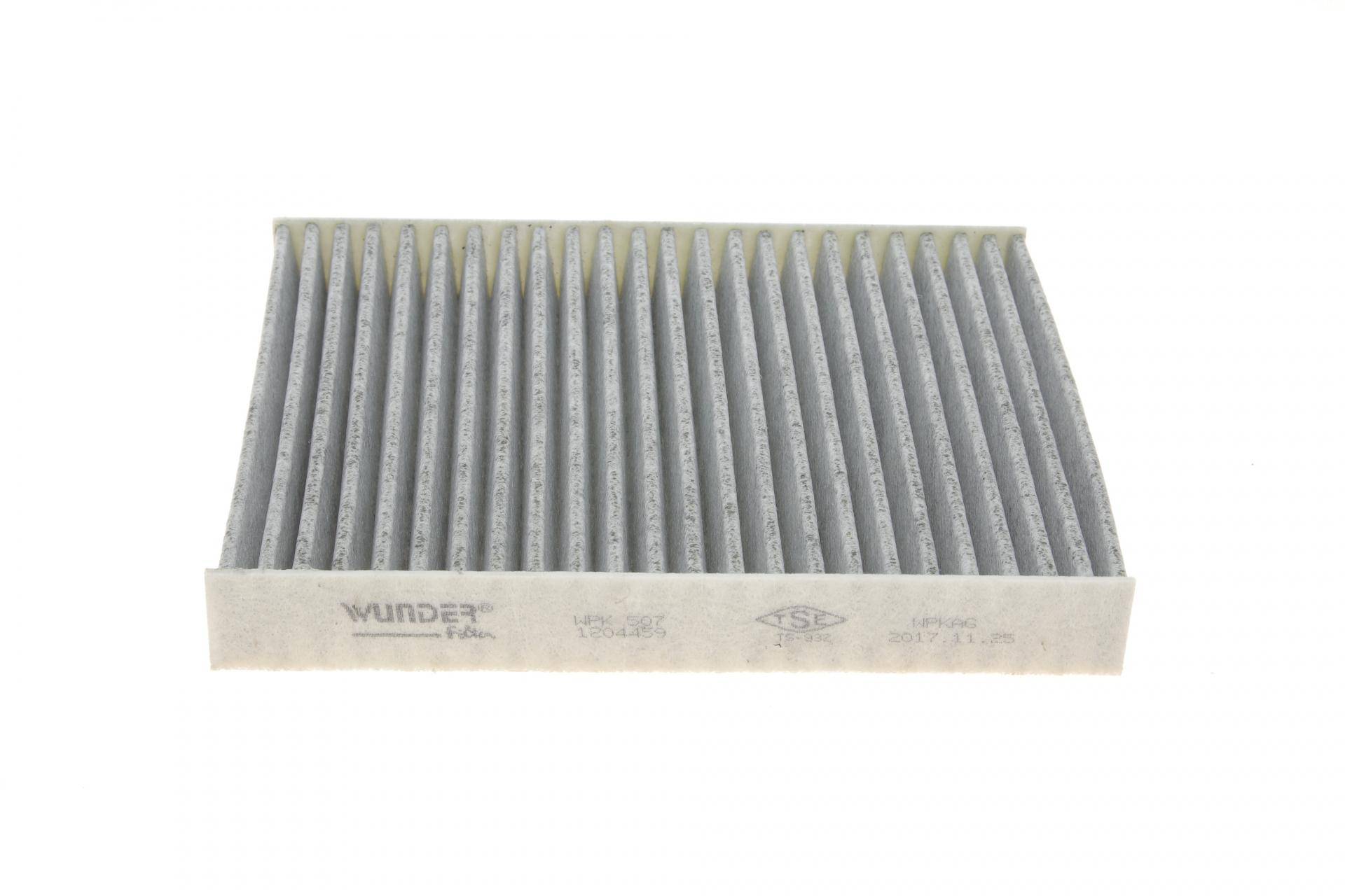 Фільтр салону Ford Fiesta 01-10/ Fusion 02-12 (вугільний)