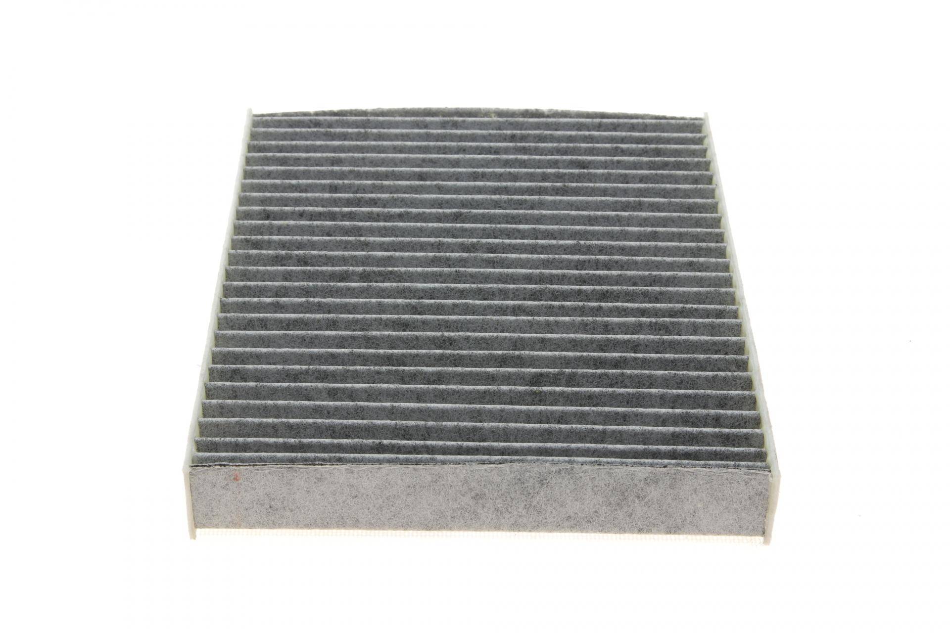 Фільтр салону Ford Fiesta 01-10/ Fusion 02-12 (вугільний)