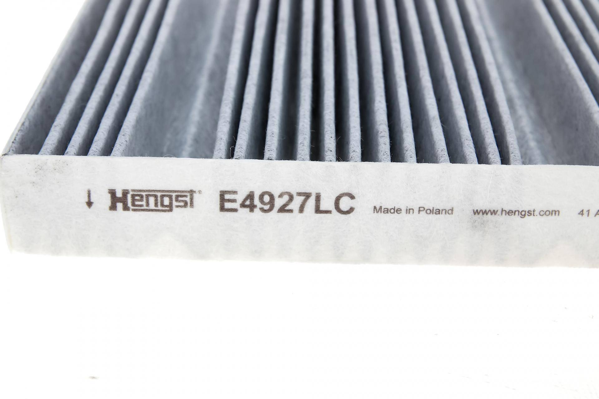 Фільтр салону MB Sprinter (W907/W910) 18-/Vito (W447) 14- (вугільний)